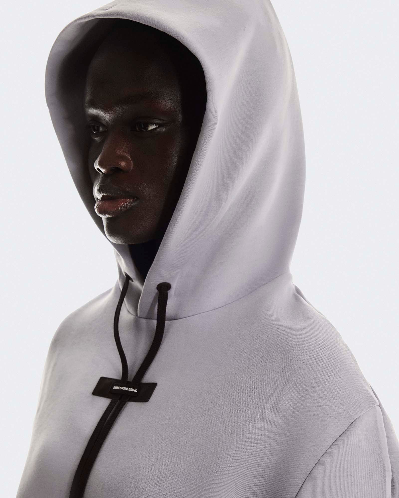 On Women's Focus Tech Hoodie product image