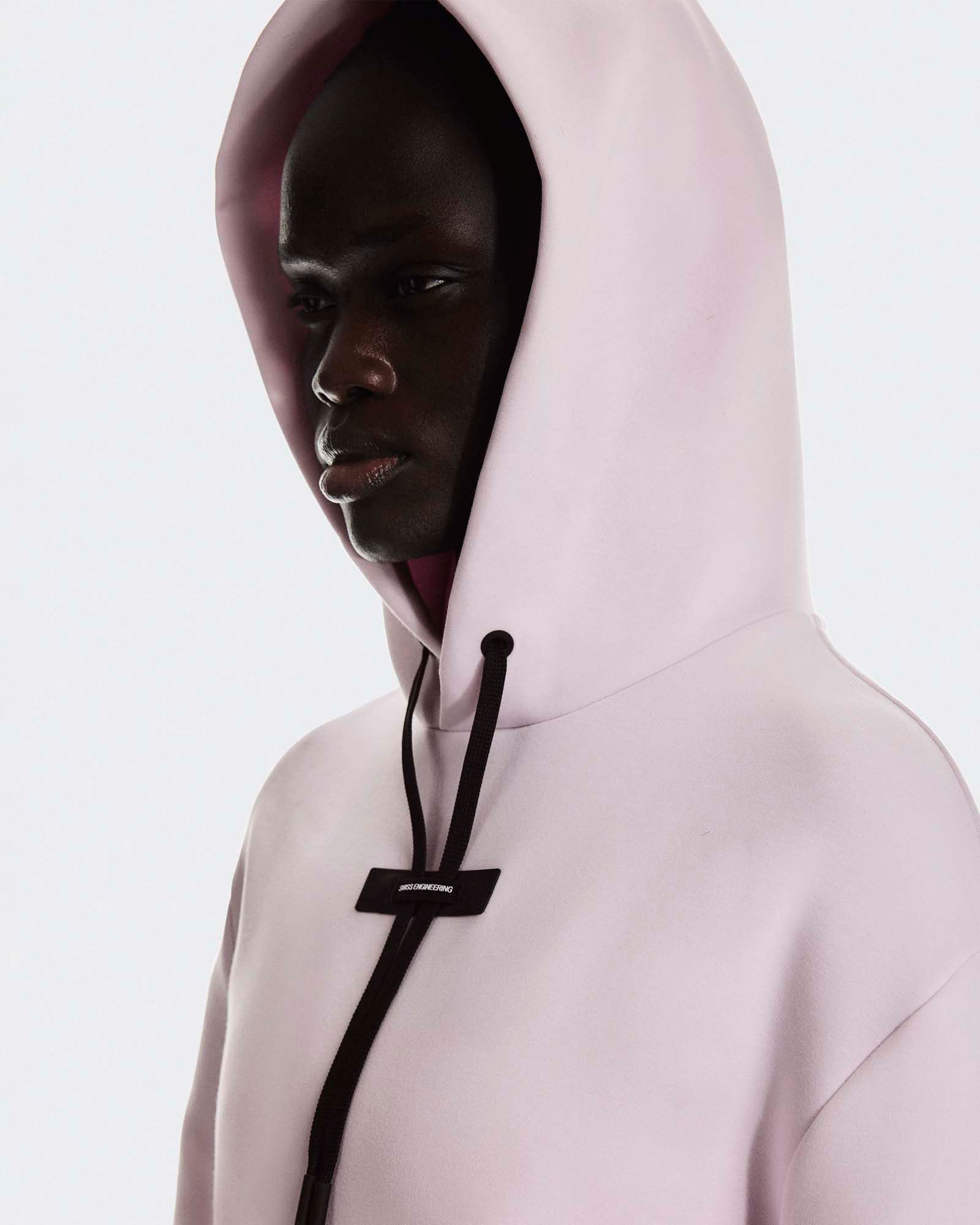 On Women's Focus Tech Hoodie product image