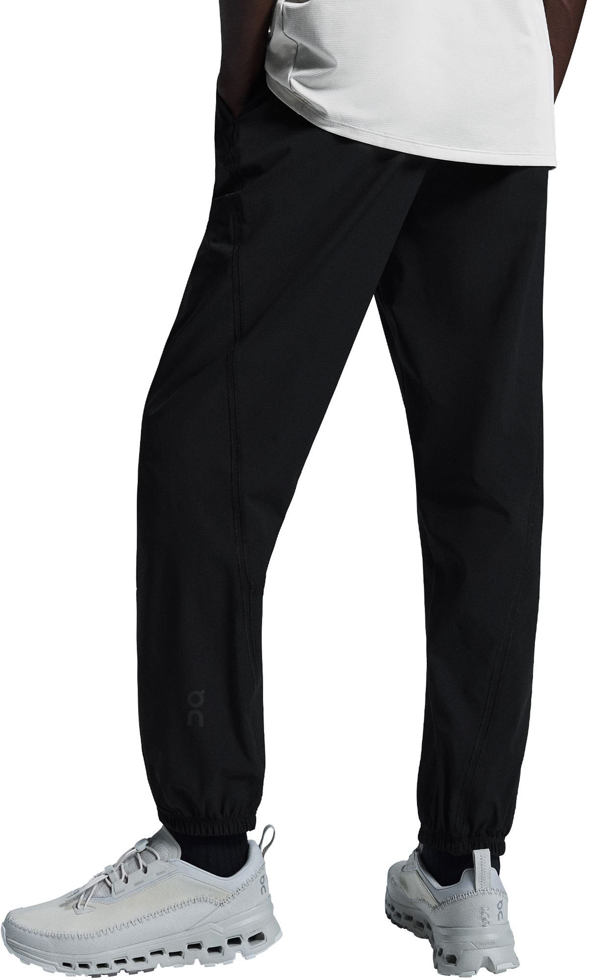 On Men's Focus Pants product image