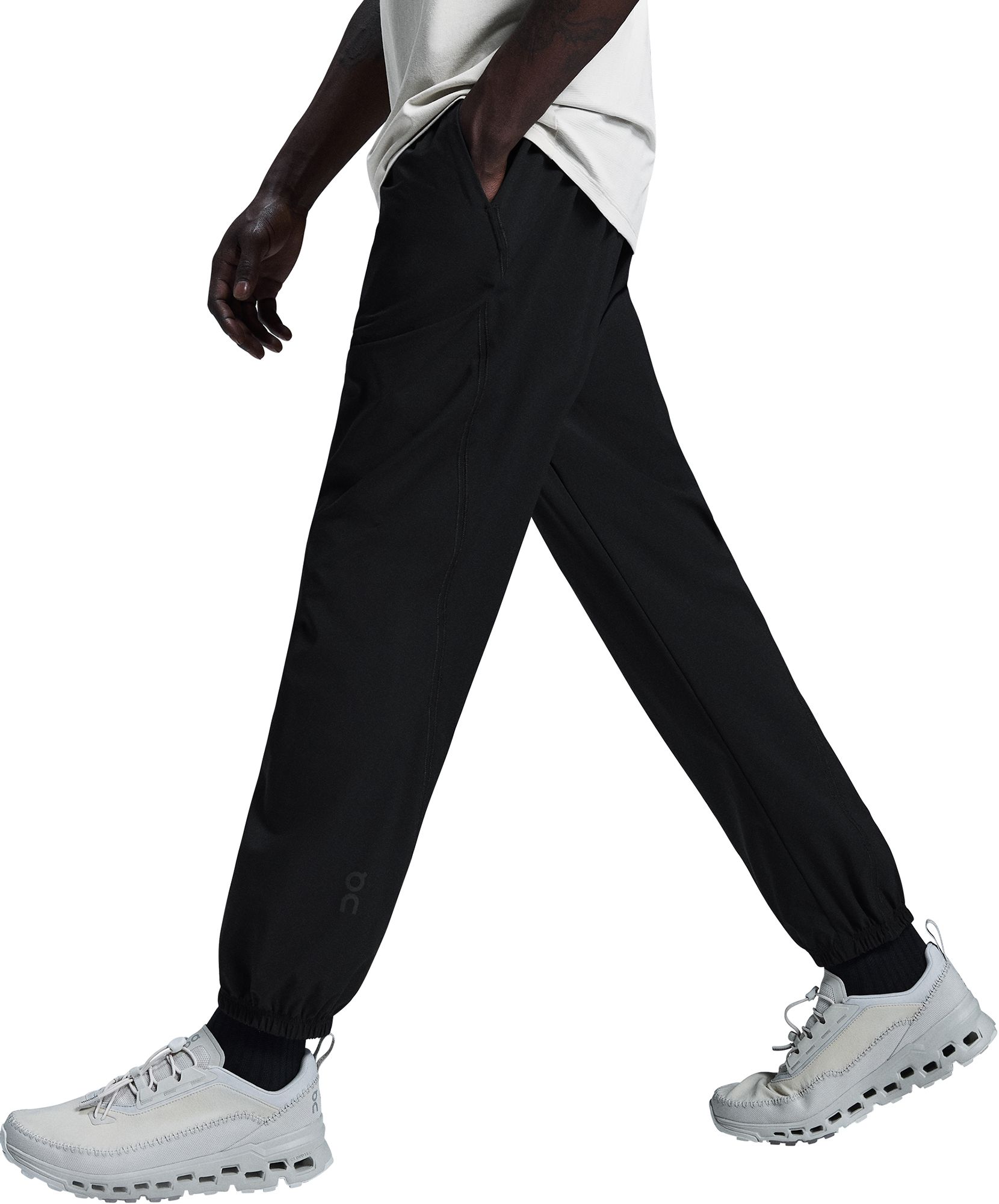 On Men's Focus Pants product image