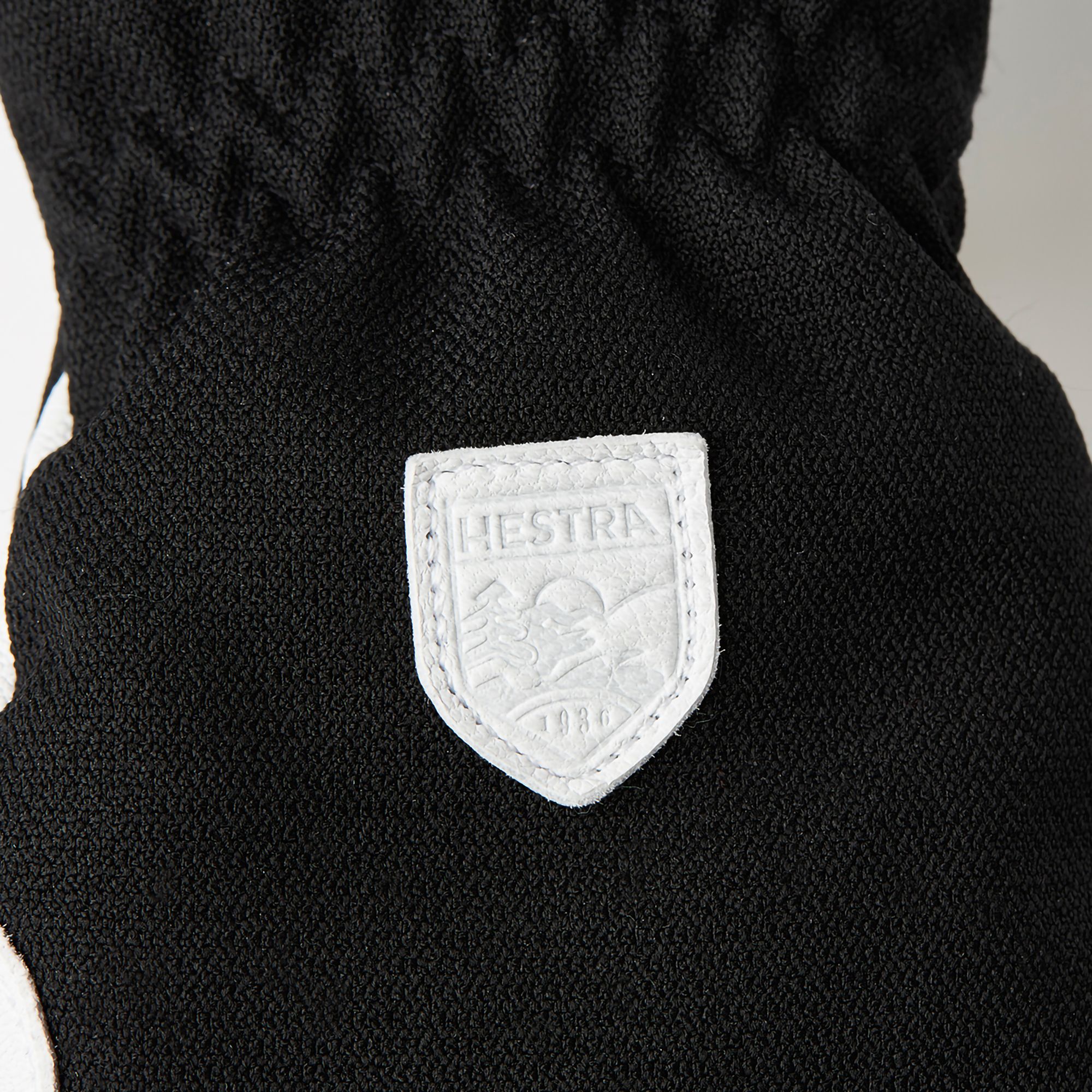 Hestra Women's Patrol Gauntlet Mitten product image