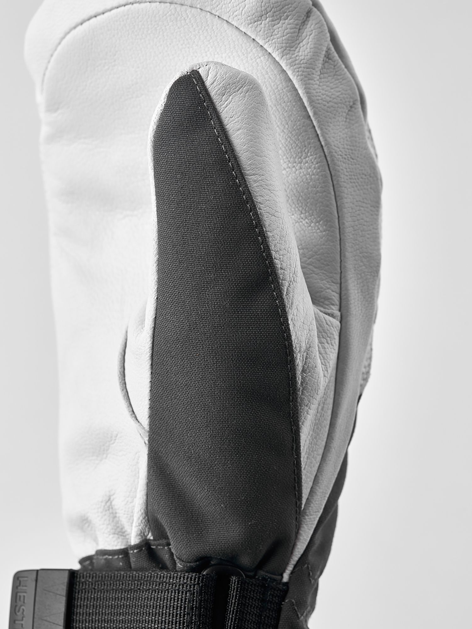 Hestra Women's Heli Ski Mitten product image