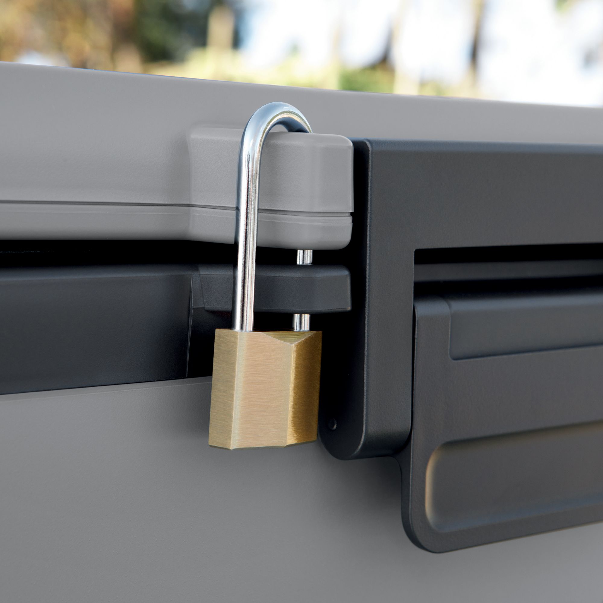 Ninja FrostVault 30 Qt. Hard Cooler with Bonus Cutting Board Divider Insert product image