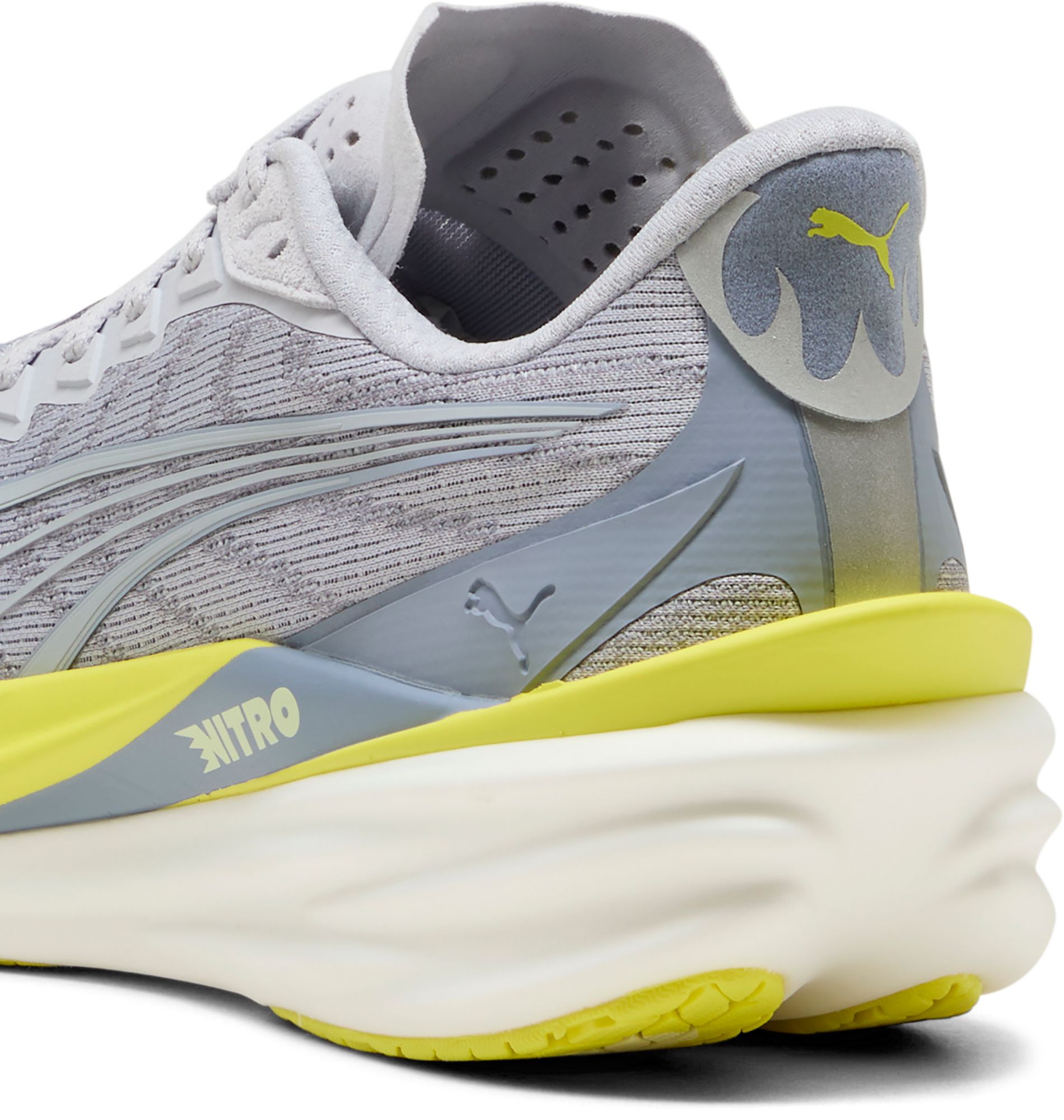 PUMA Men's Deviate Nitro 4 Running Shoes product image