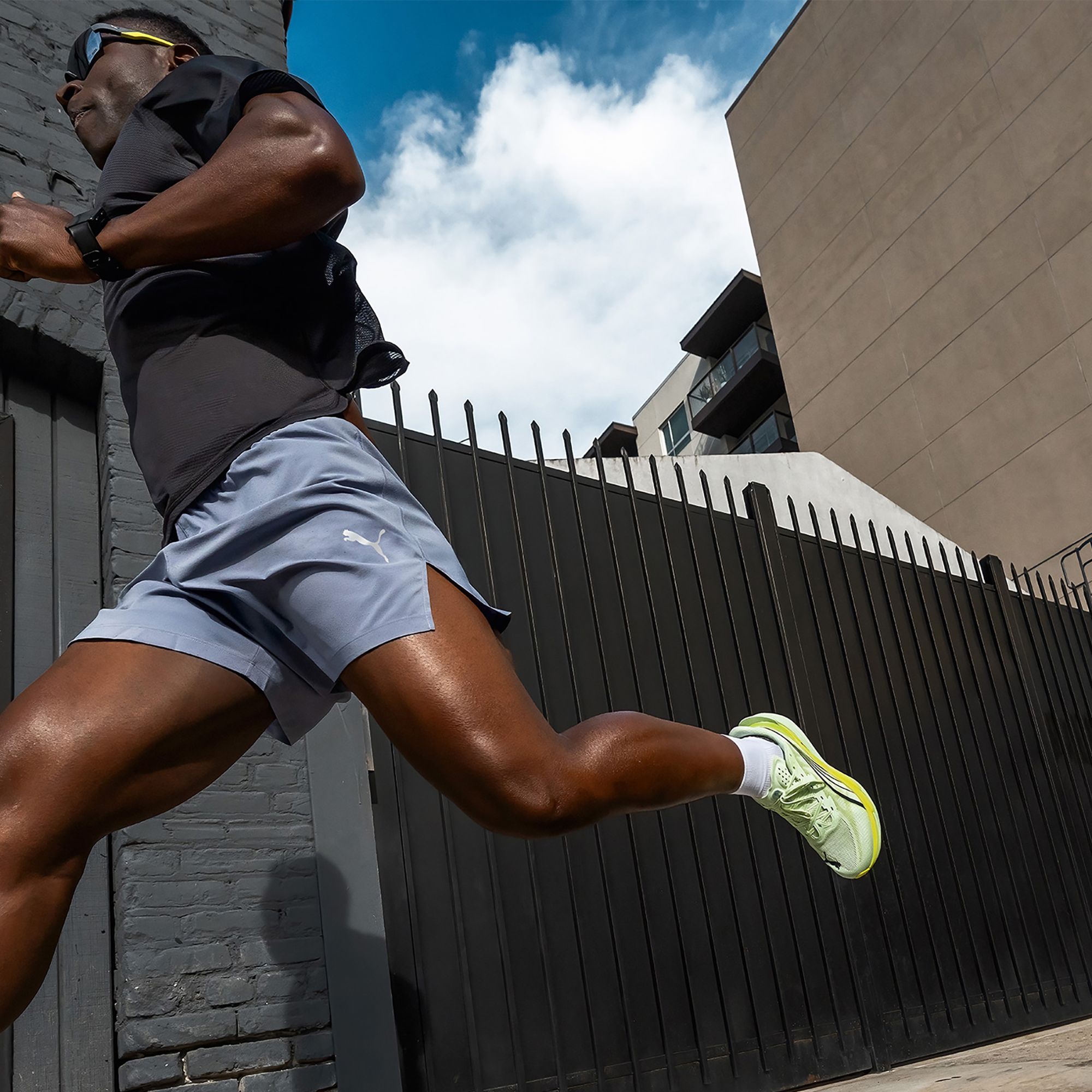 PUMA Men's Deviate Nitro 4 Running Shoes product image