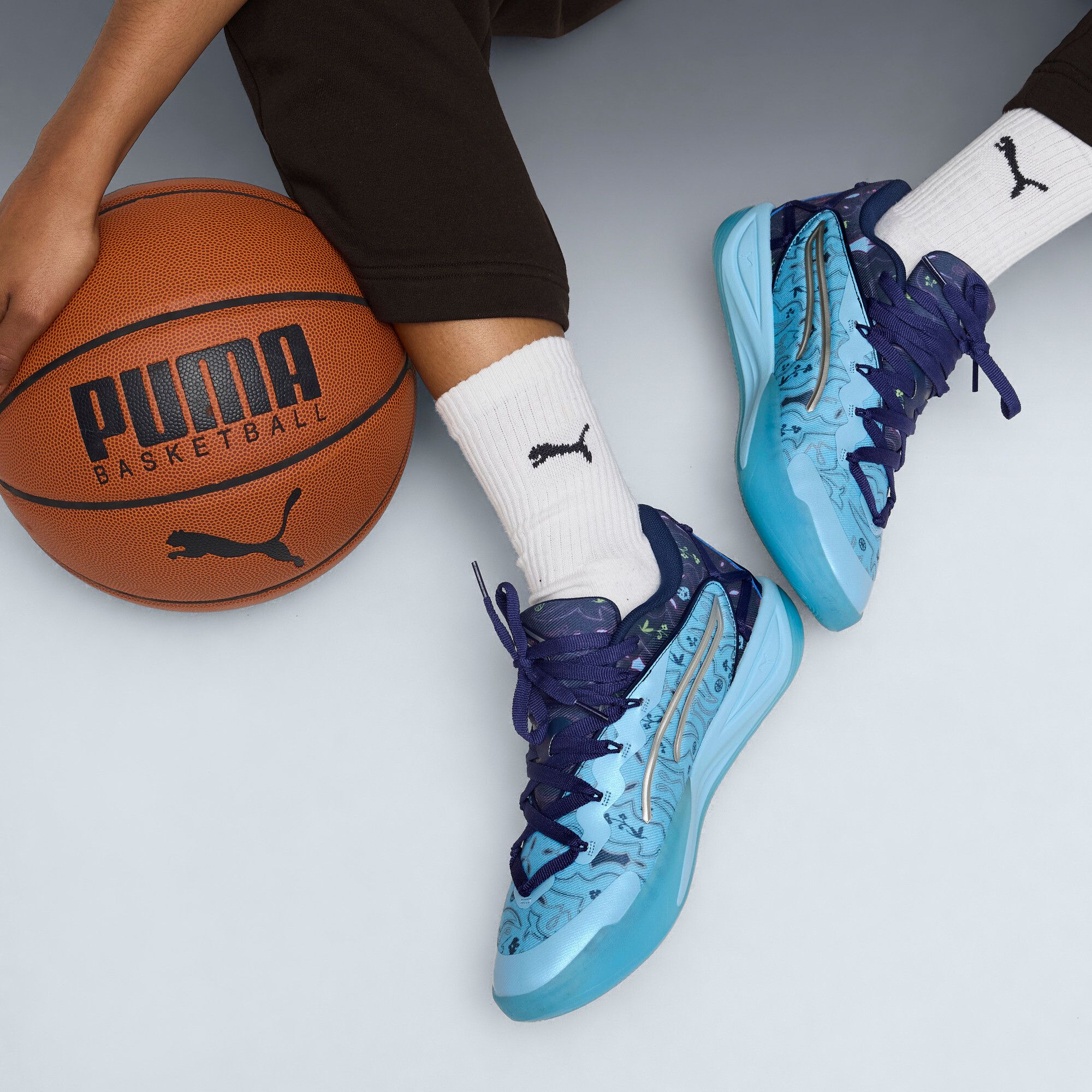 PUMA Women's Stewie 4 'Most Wanted' Basketball Shoes product image