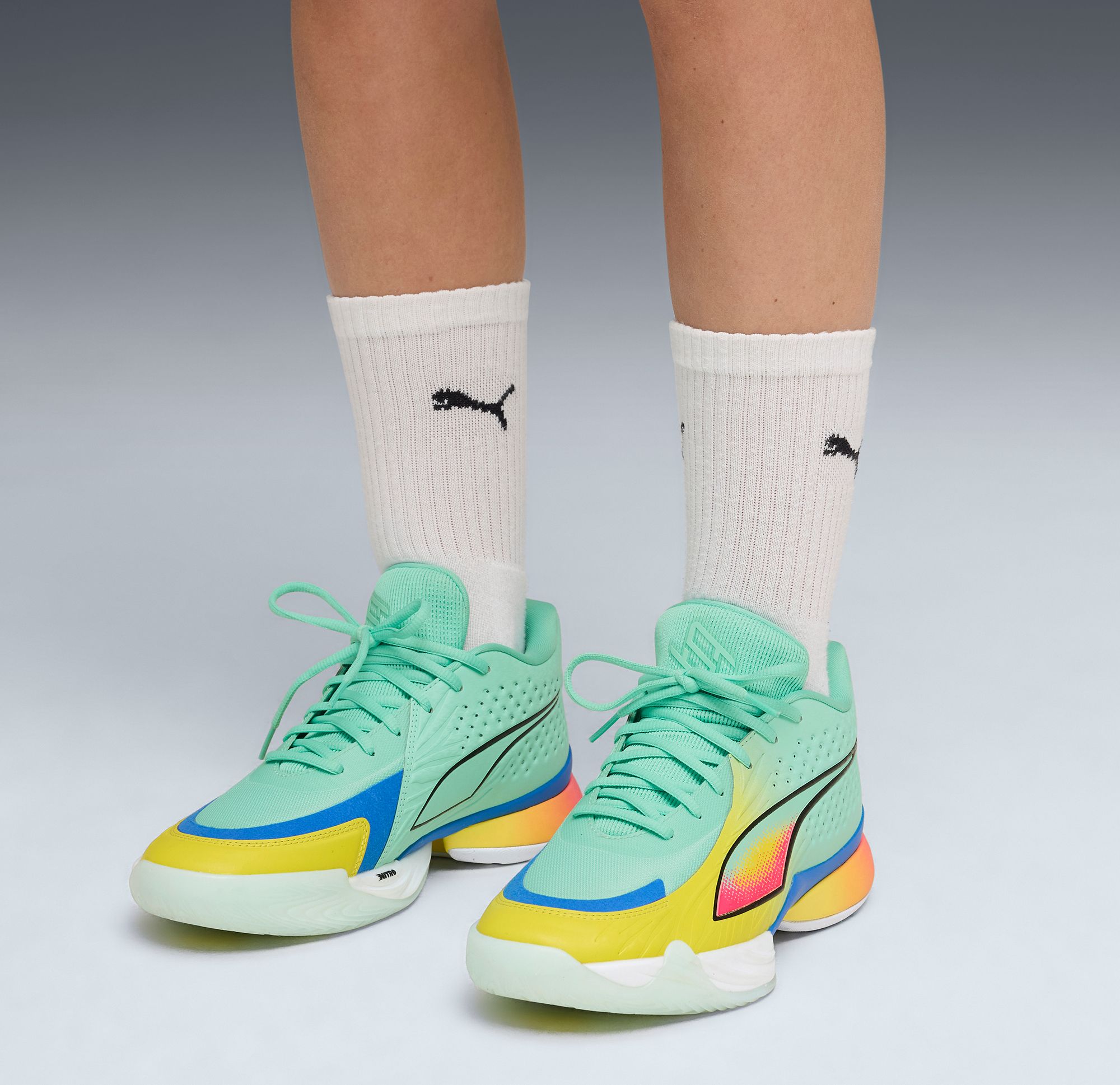PUMA Women's Stewie 5 'Turbo' Basketball Shoes product image