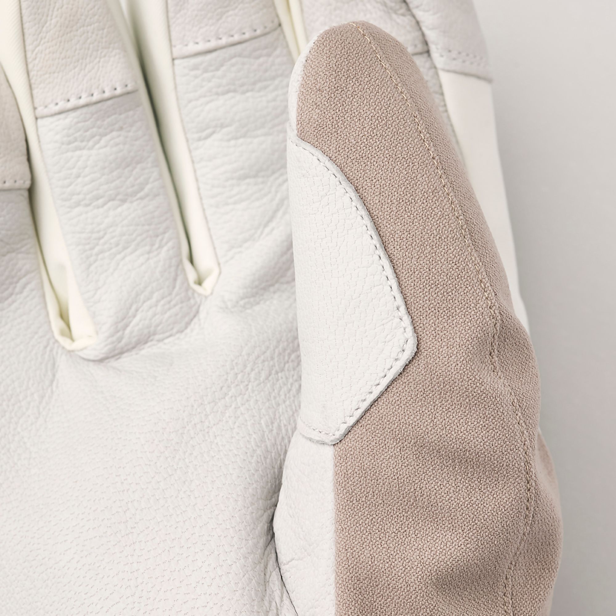 Hestra Women's Powder Gauntlet - 5 finger Gloves product image