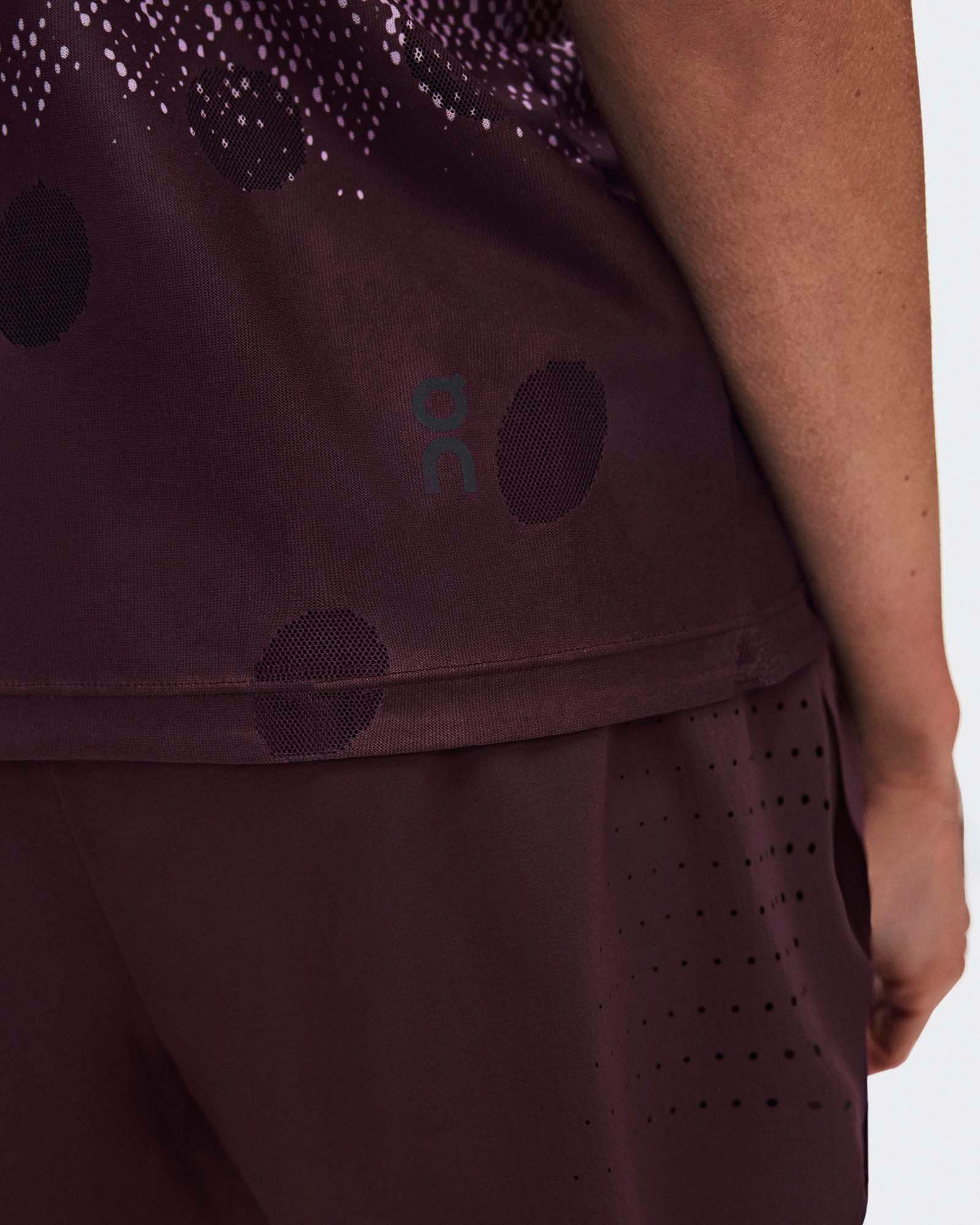 On Women's Zero Tank Breathe product image