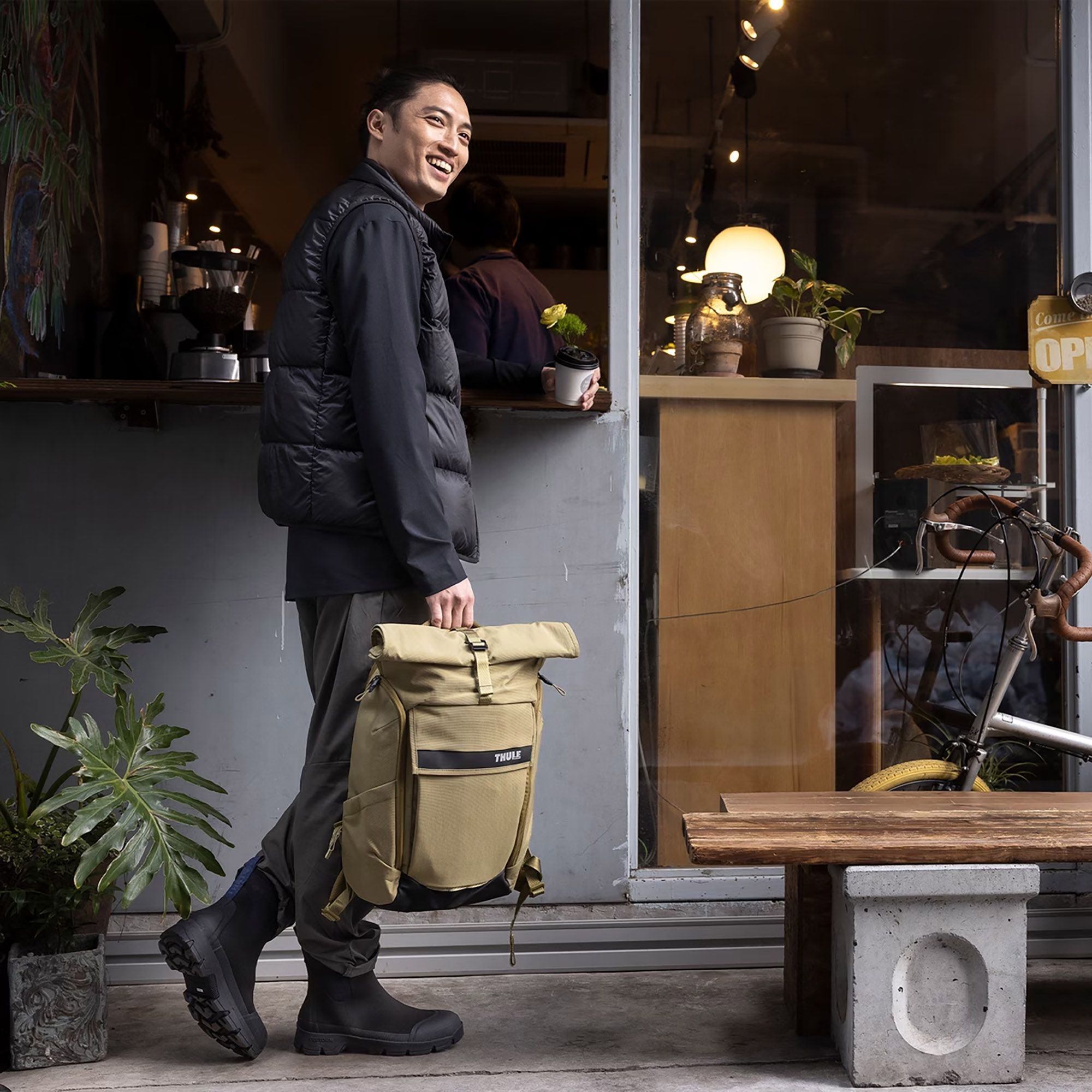 Thule Paramount 24L Backpack product image