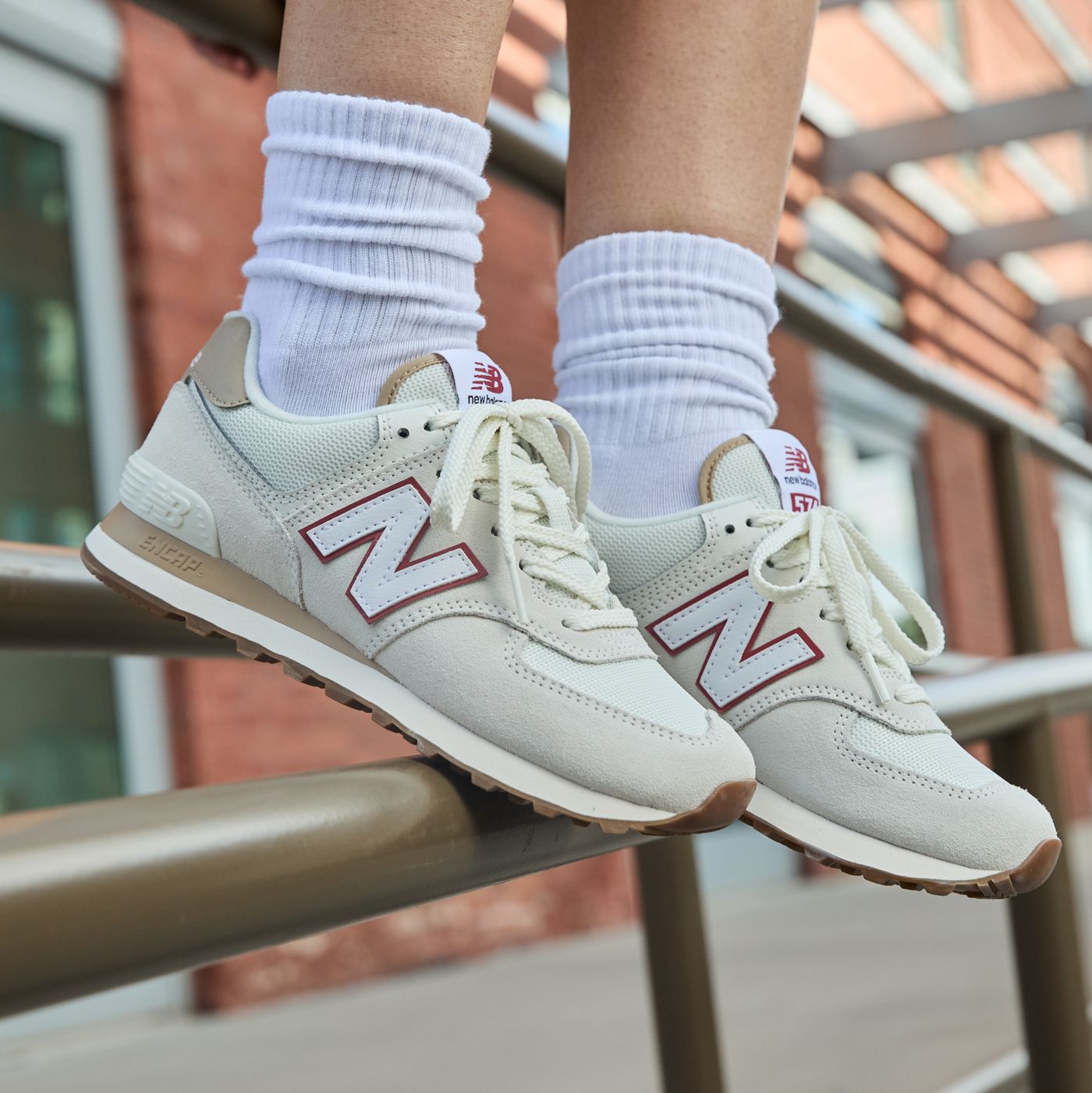 New balance 323 top