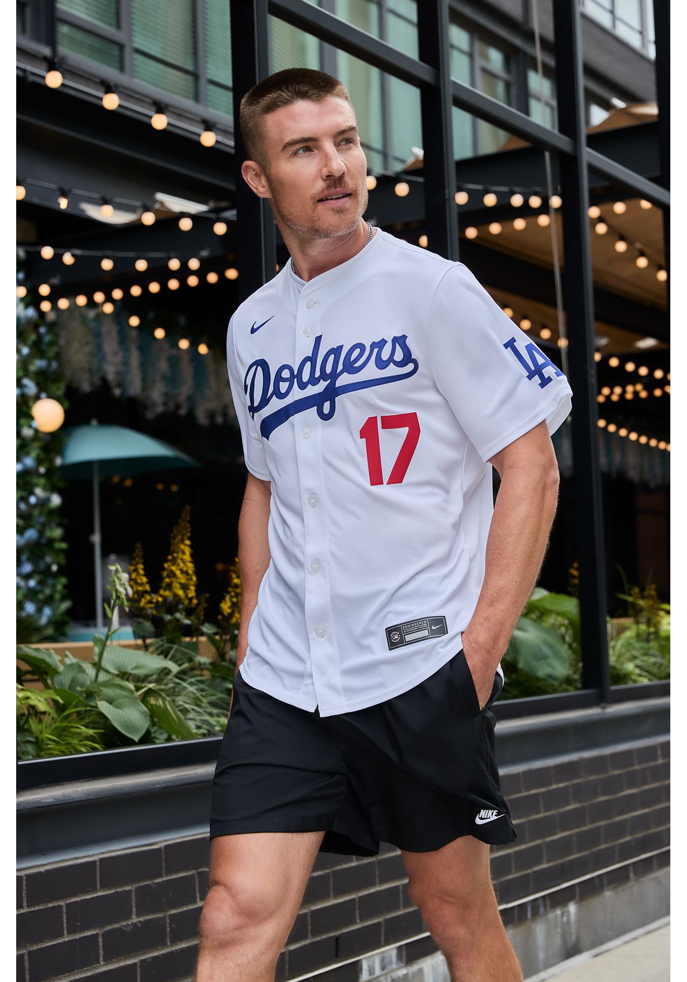 Nike Men's Los Angeles Dodgers Shohei Ohtani #17 White Limited Home Jersey  | Dick's Sporting Goods