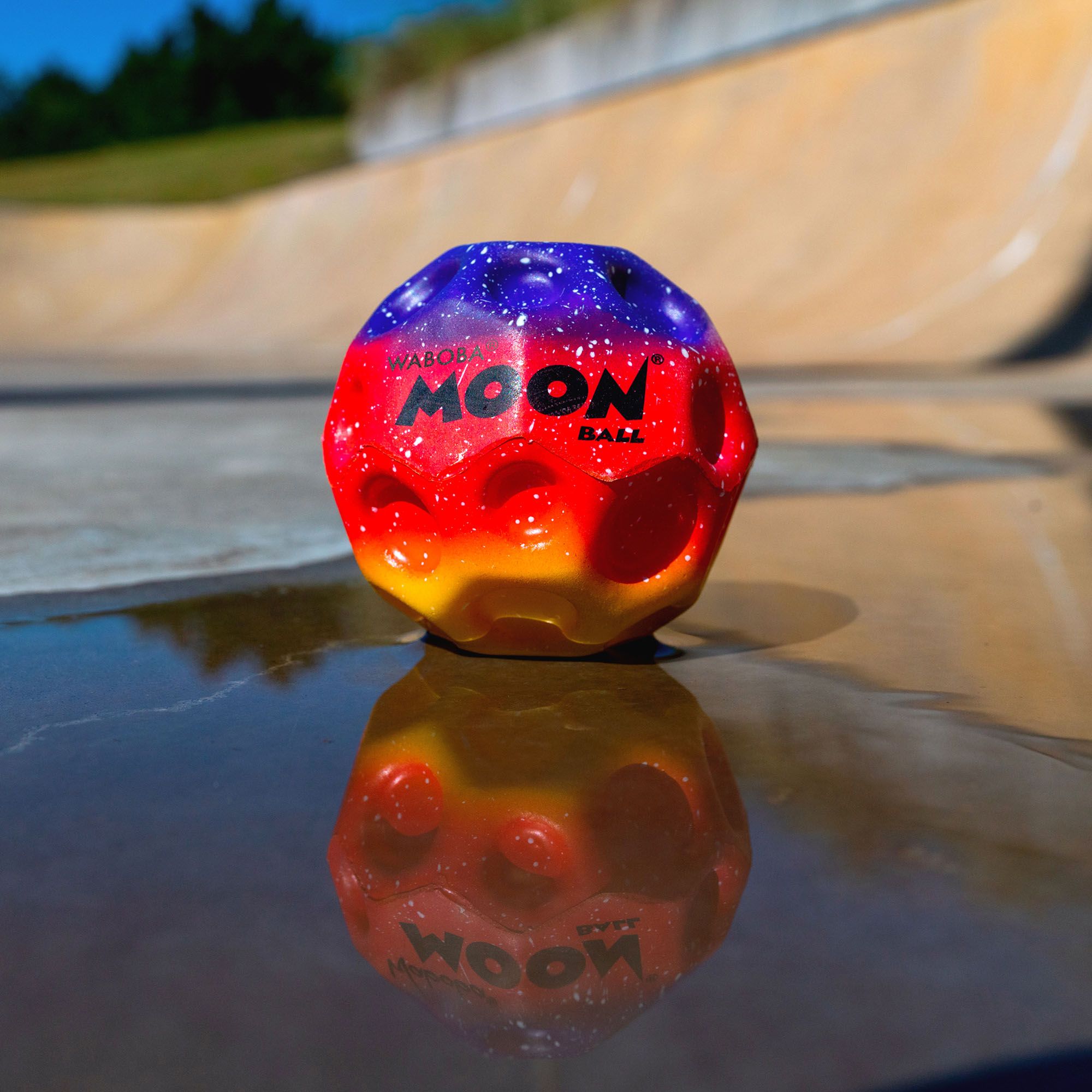 Waboba Gradient Moon Ball product image