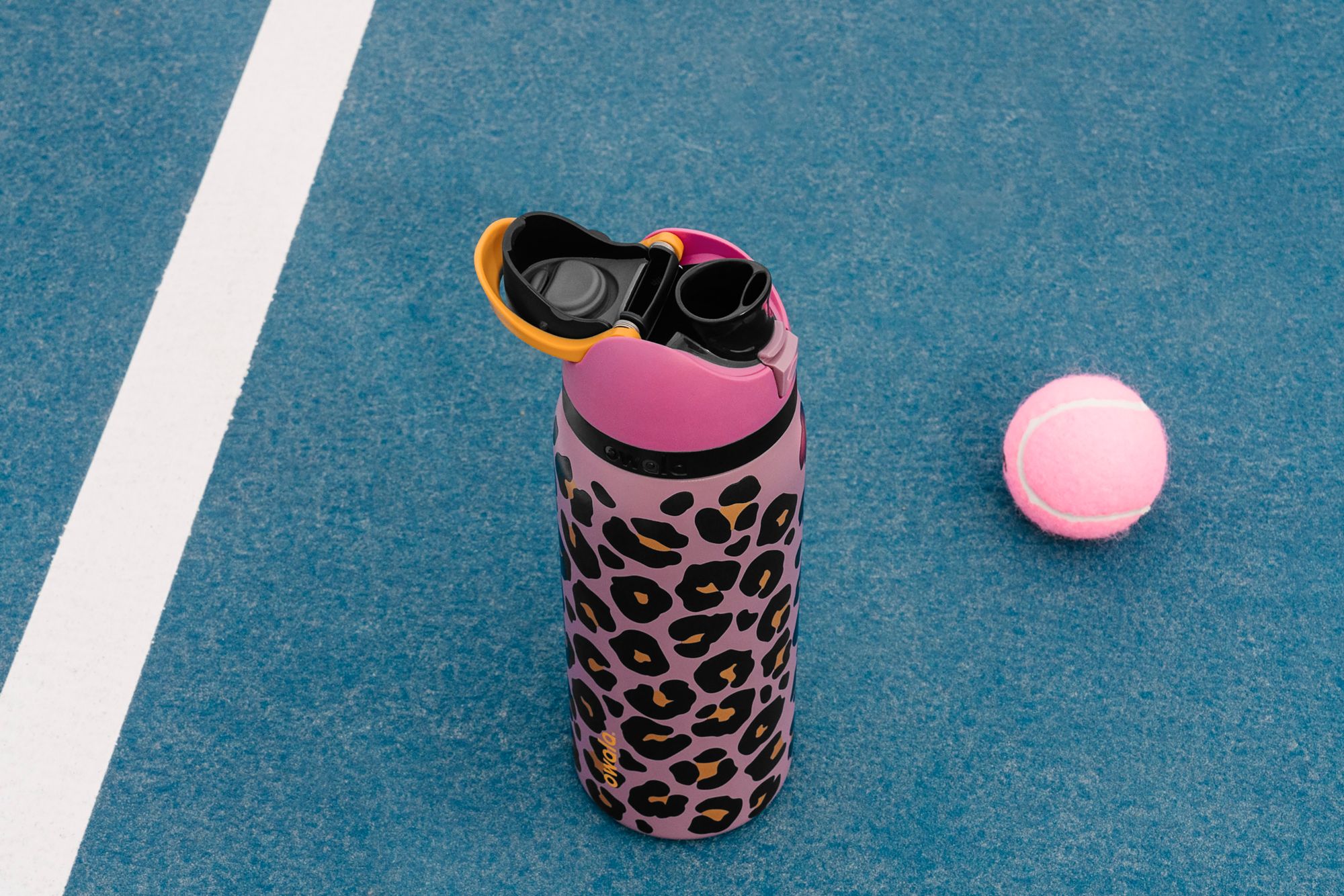 Owala 32 oz. FreeSip Stainless Steel Water Bottle product image