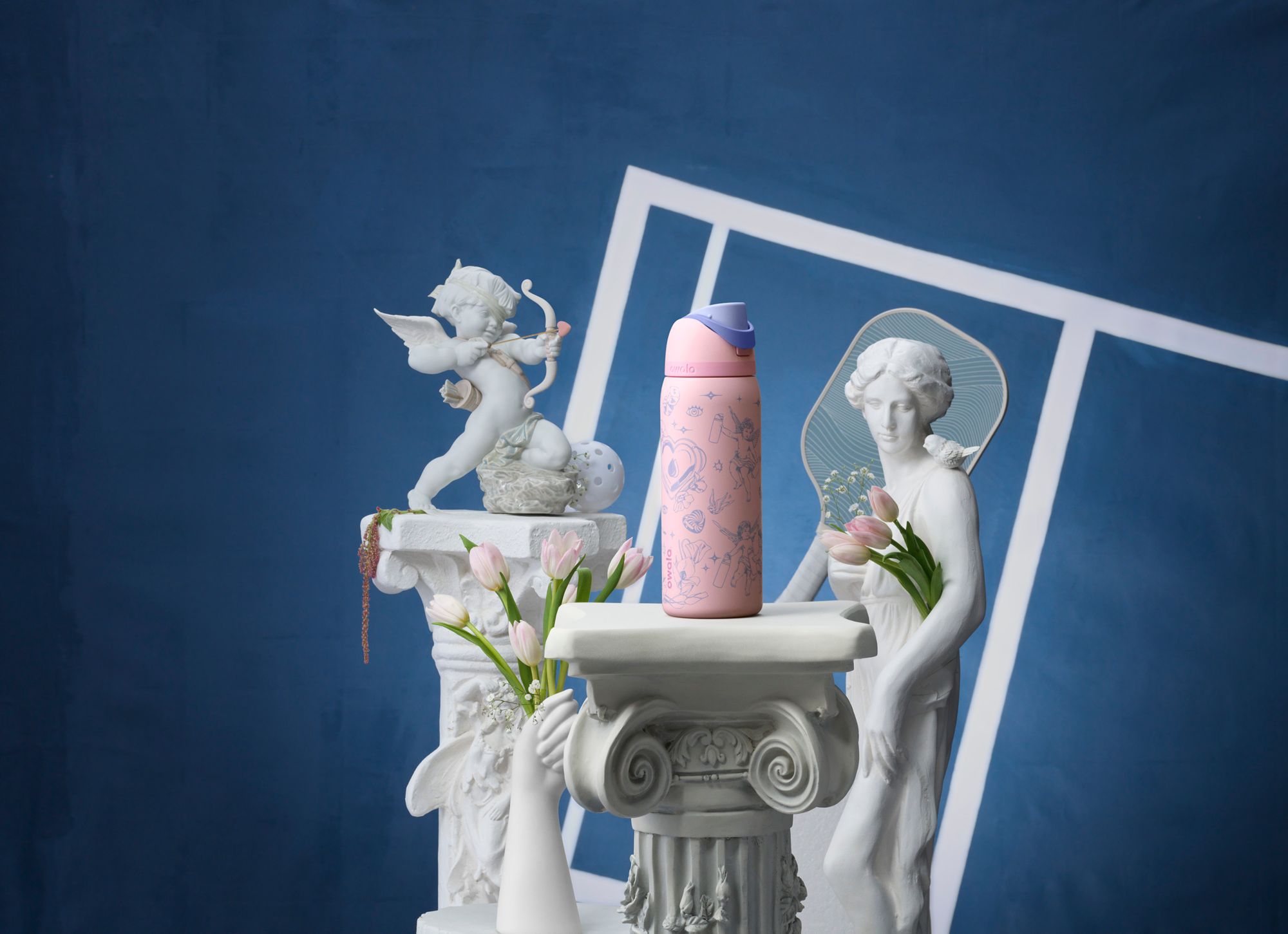 Owala 32 oz. FreeSip Stainless Steel Water Bottle - Shot to the Heart product image