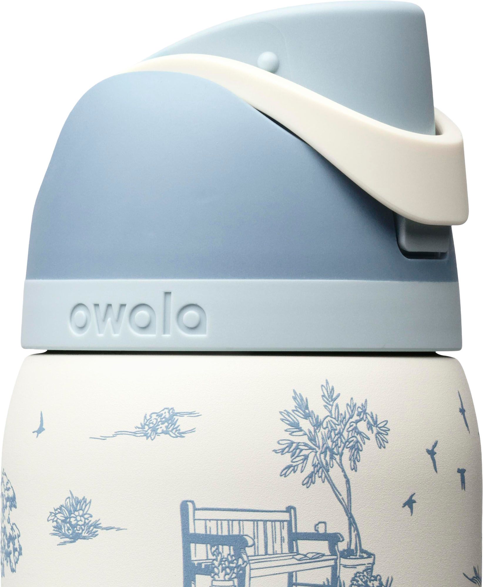 Owala 32 oz. FreeSip Stainless Steel Water Bottle product image