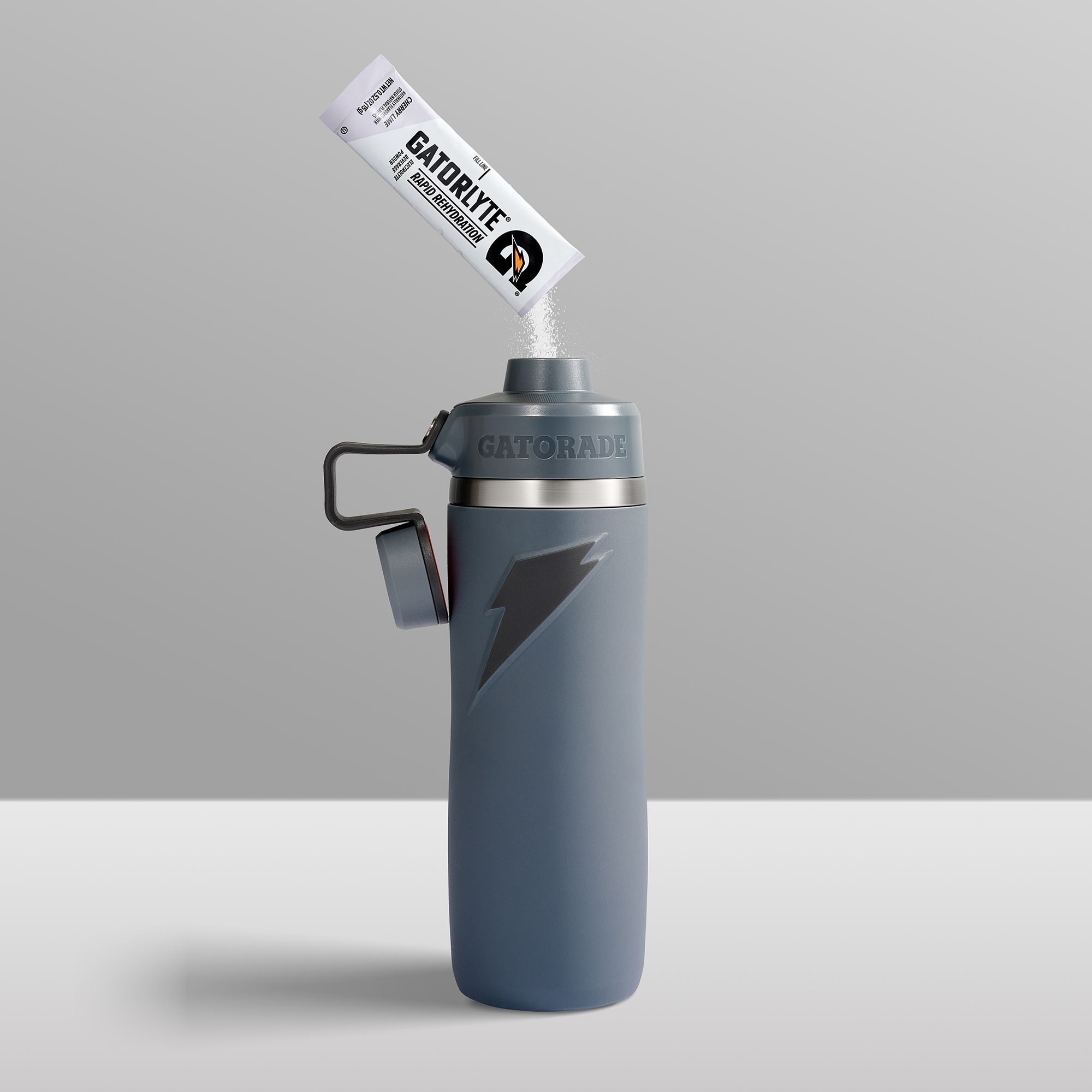 Gatorade Overtime 32 oz. Stainless Steel Bottle with Screw Cap product image