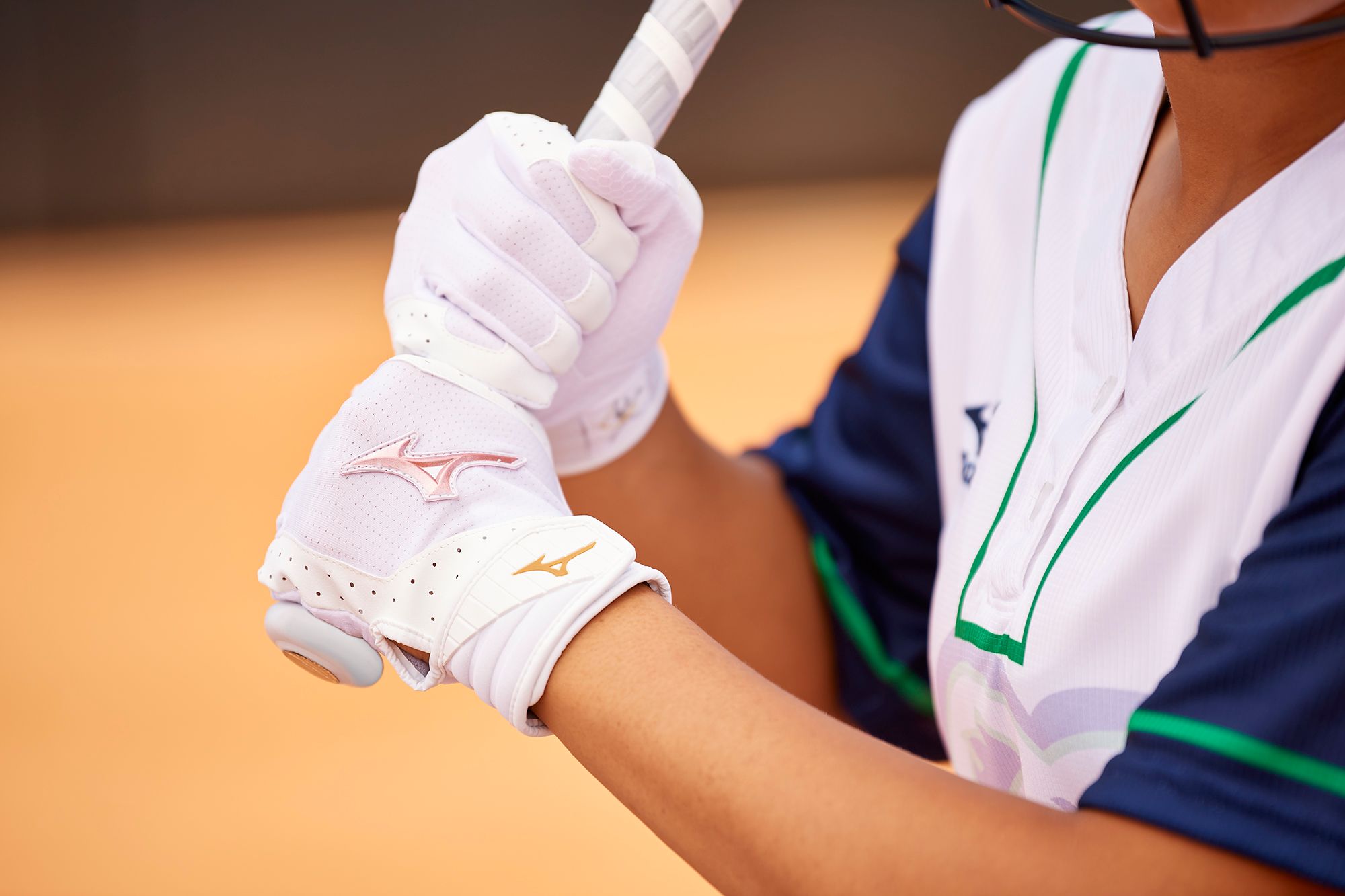 Mizuno Women's Jennie Finch Softball Batting Gloves product image