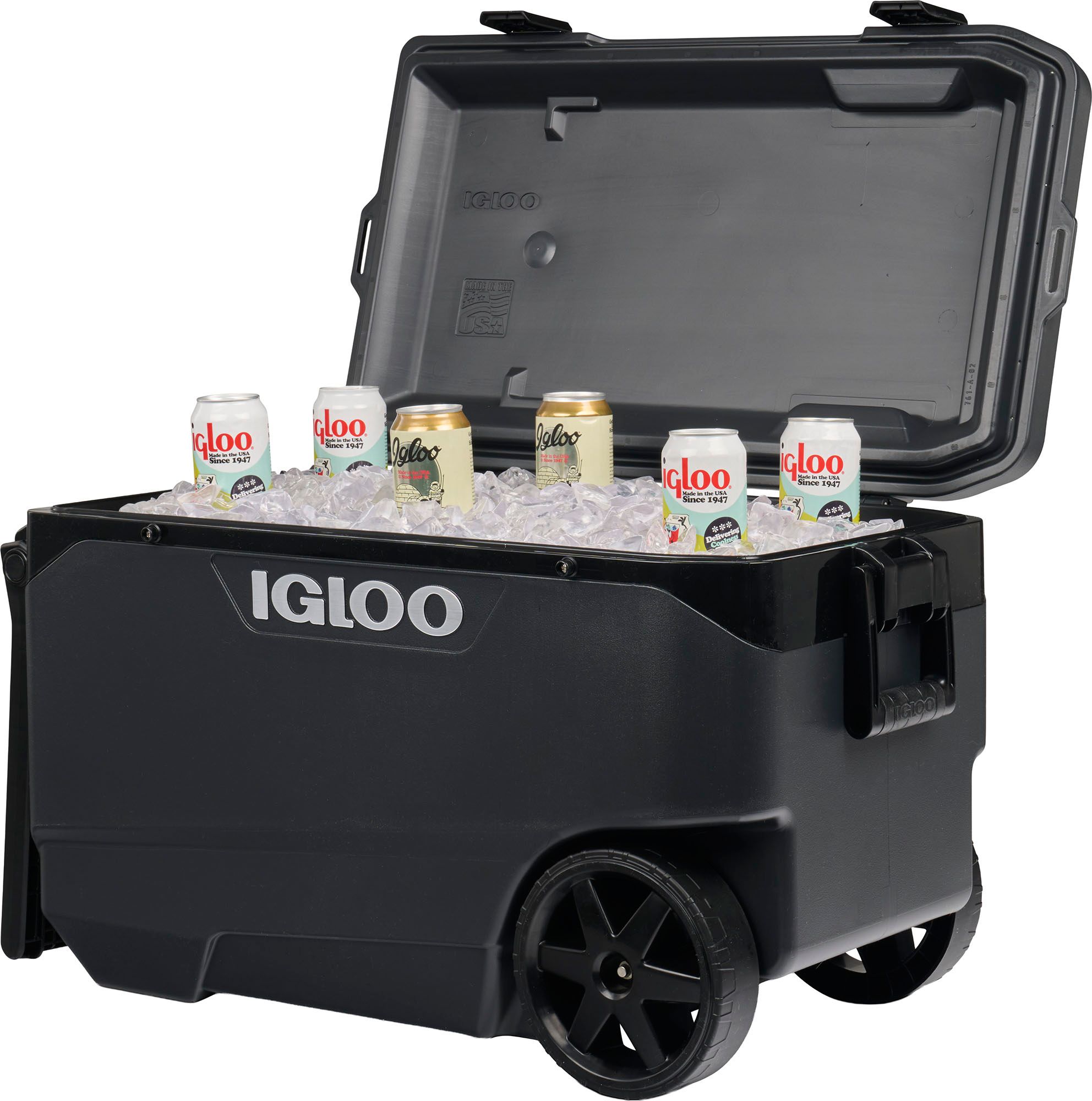 Igloo Latitude 90 Quart Rolling Cooler product image