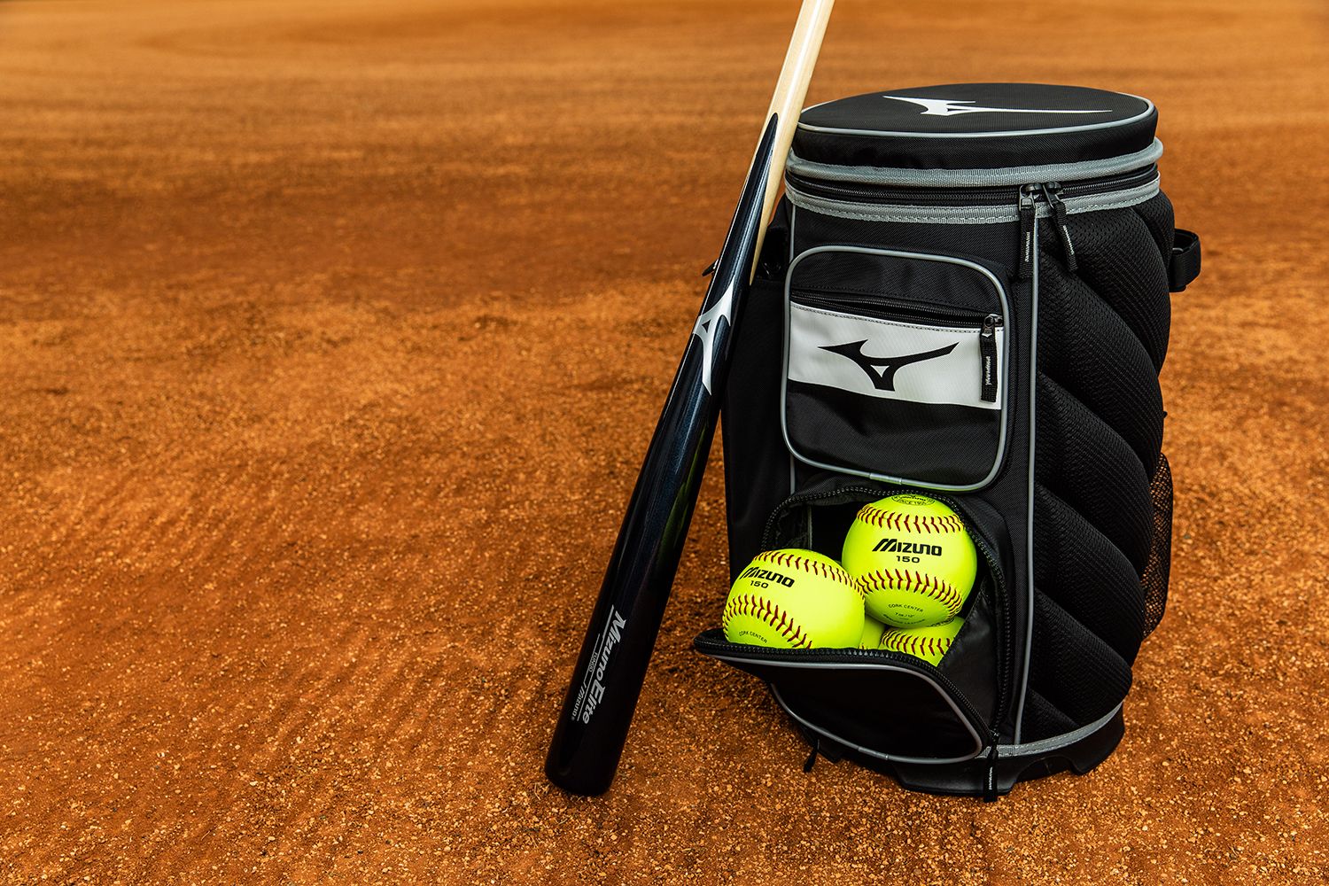 Mizuno Coach's Bucket X | Dick's Sporting Goods