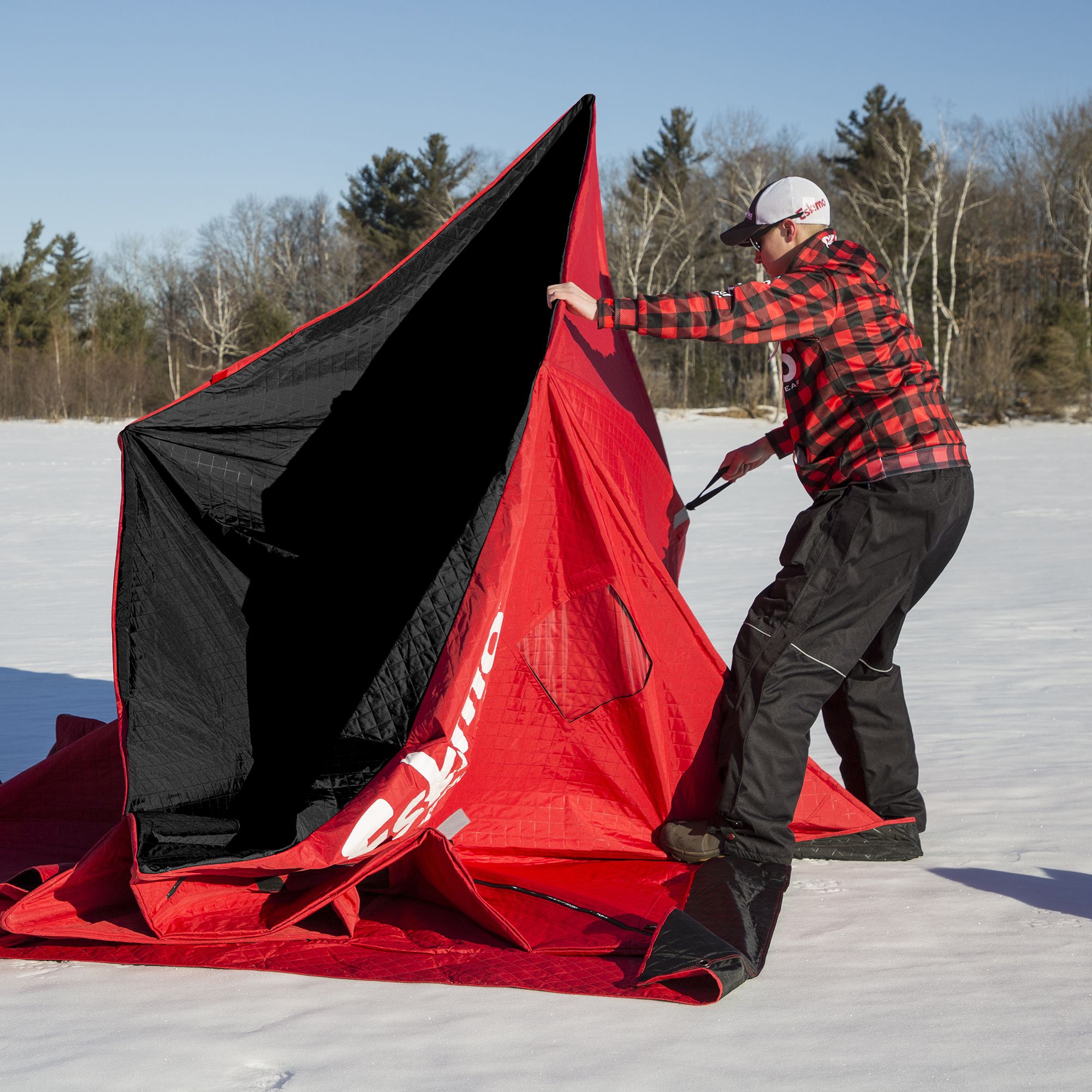 Eskimo Quickfish 6i 6-Person Ice Shelter product image