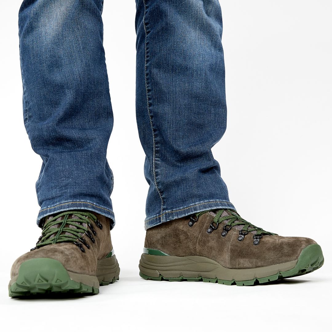 Danner Mens Mountain 600 4 5 Hiking Boot Hiking Shoes