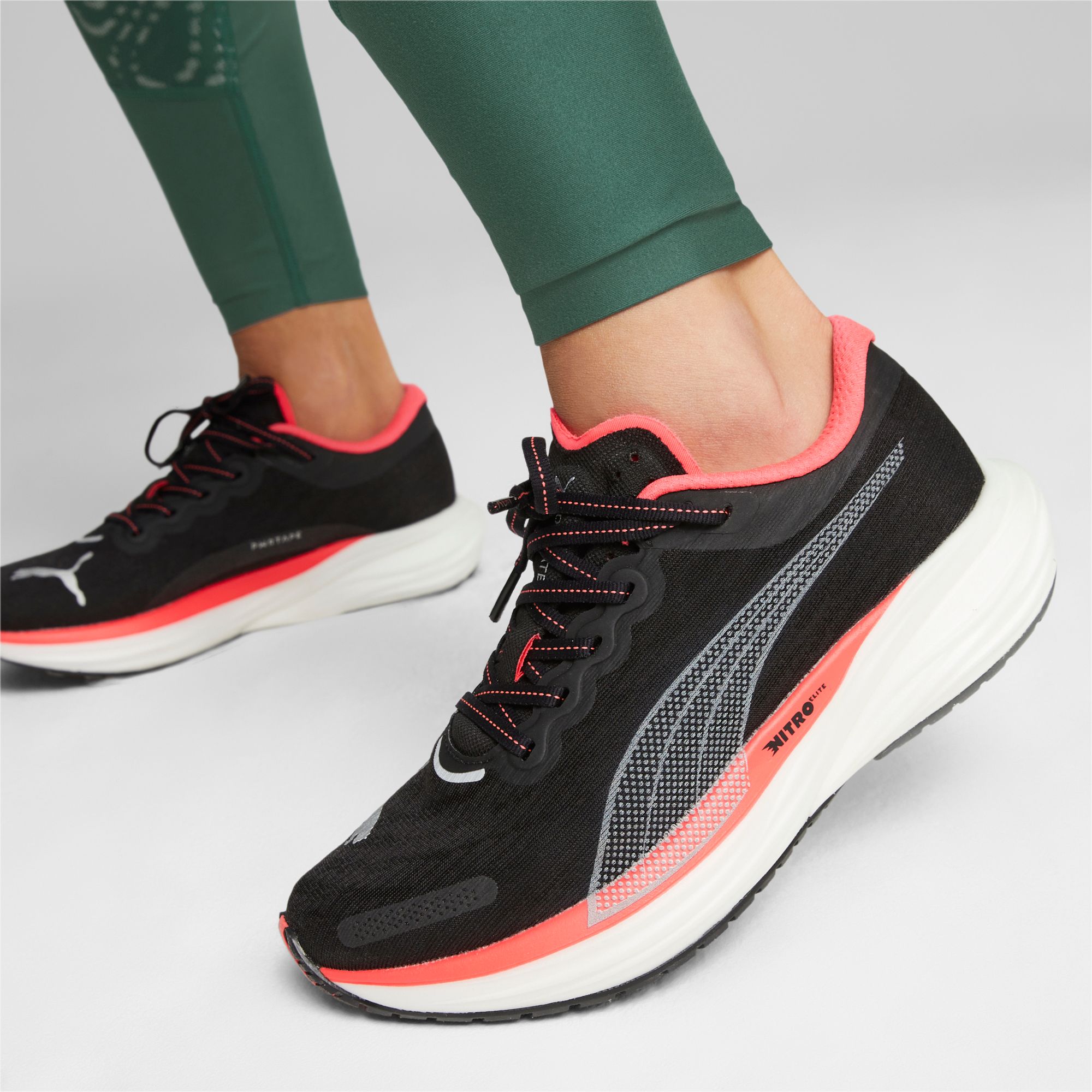 PUMA Women's Deviate Nitro 2 Running Shoes