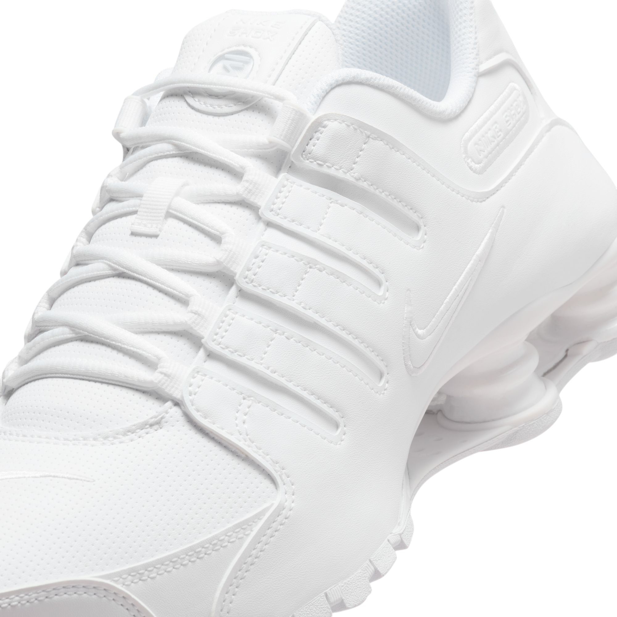 Nike Men's Shox NZ Shoes product image
