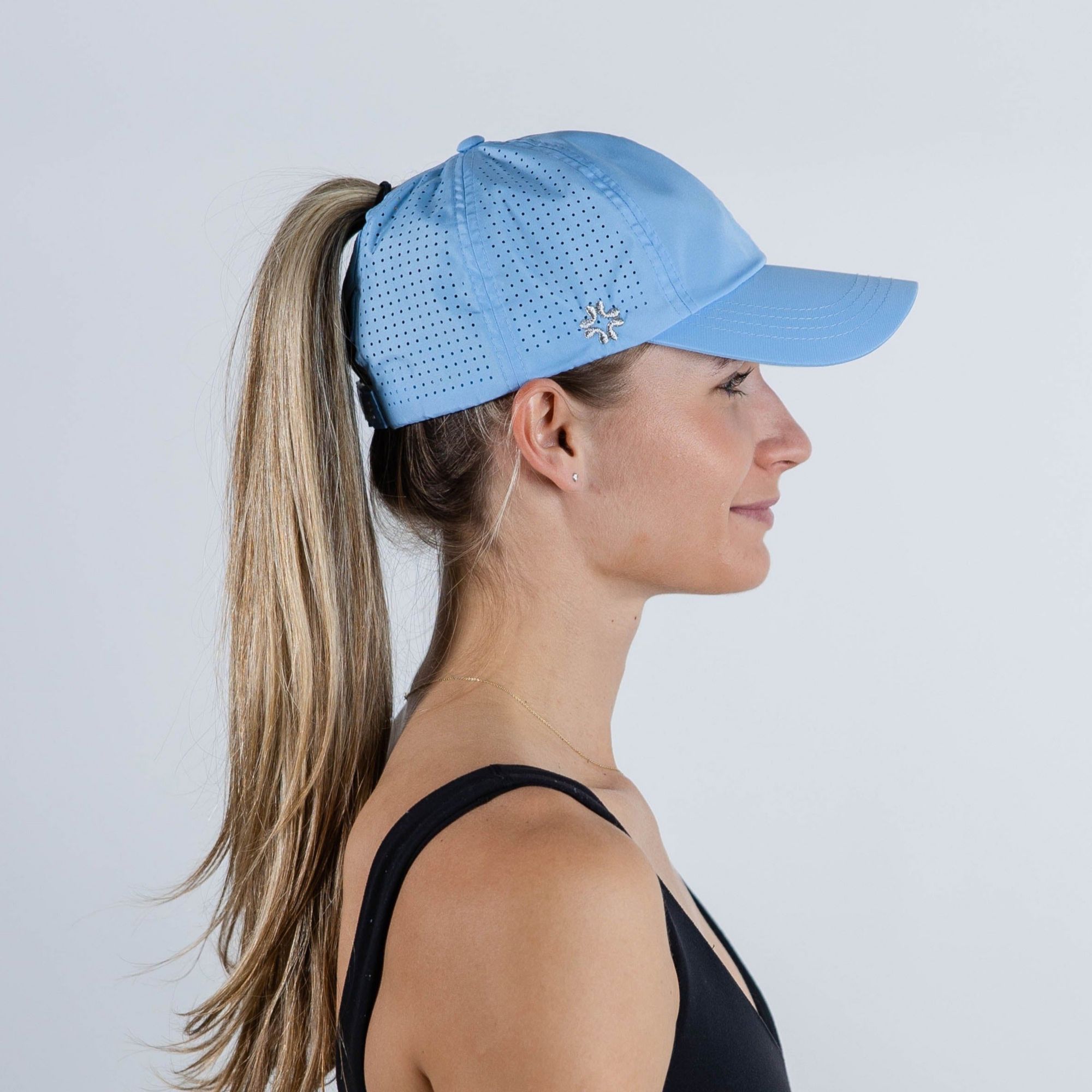 VimHue Women's Sun Goddess Tuck-In Golf Hat product image