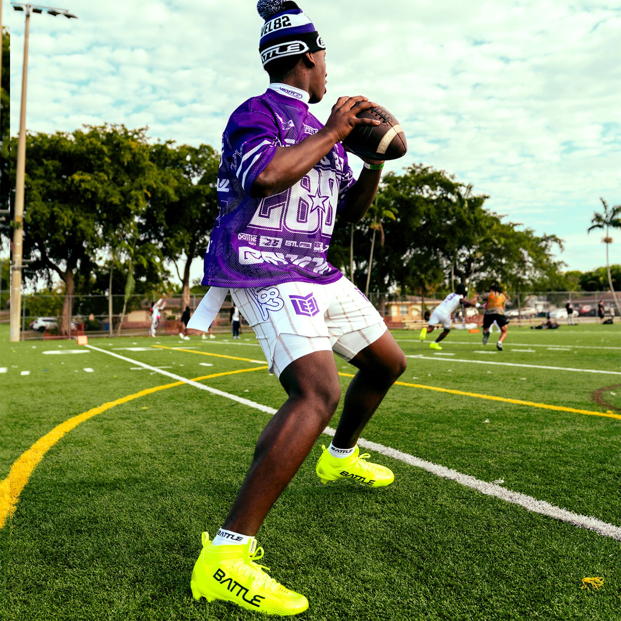 Battle Astrofly Football Cleats product image