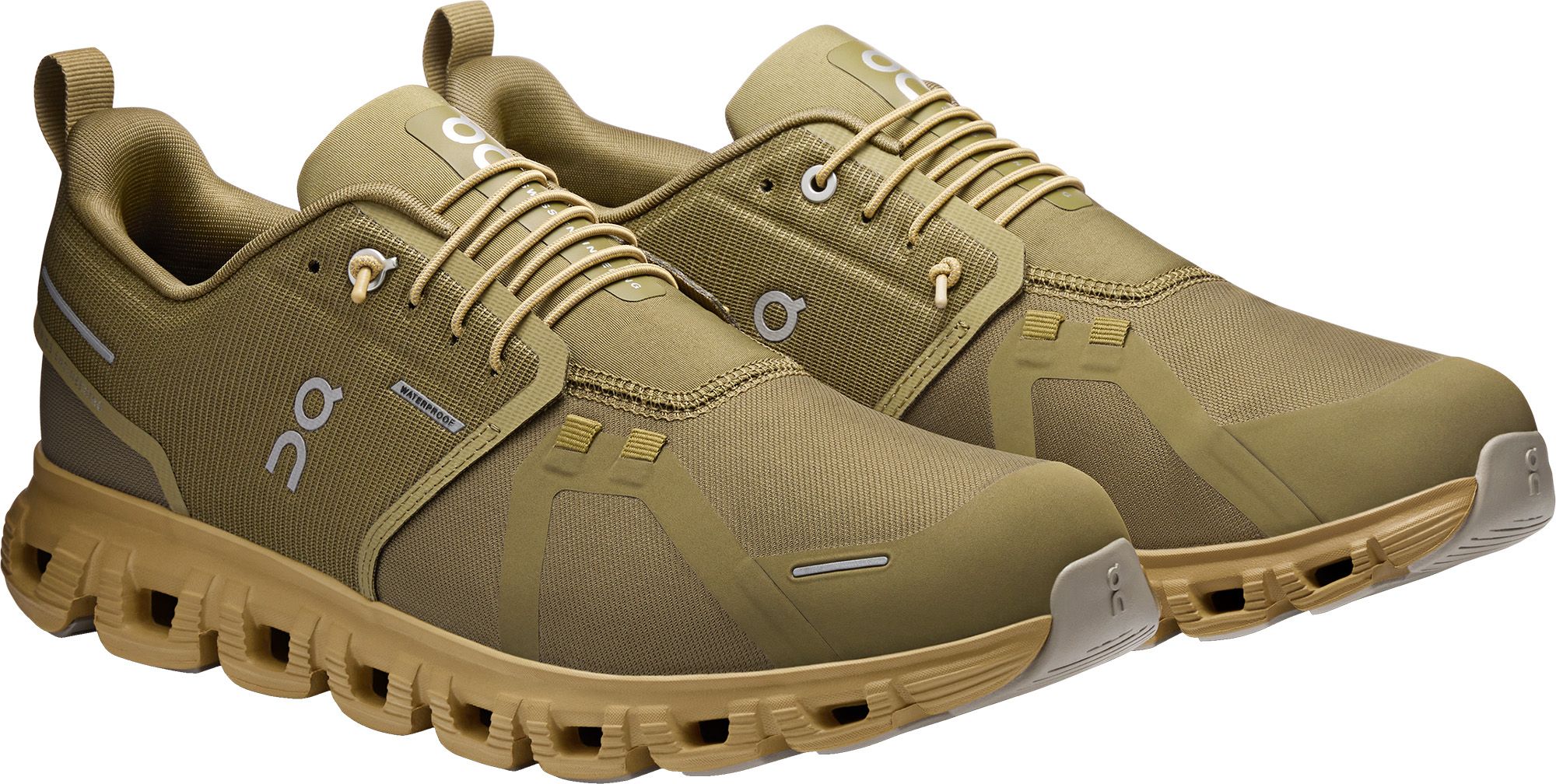 On Men's Cloud 6 Waterproof Shoes product image