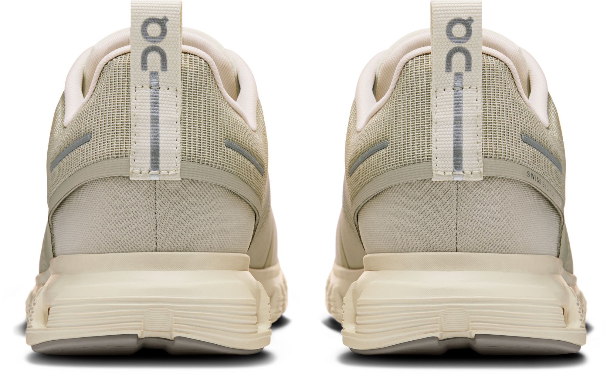 On Men's Cloud 6 Waterproof Shoes product image