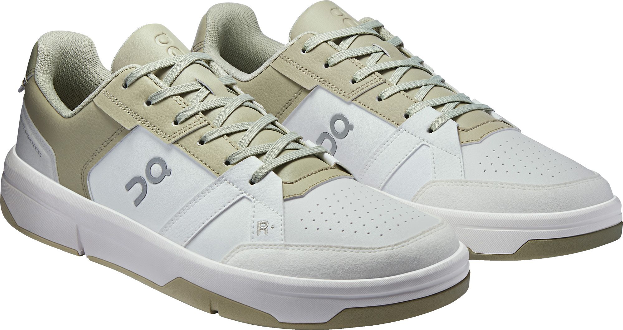 On Men's THE ROGER Clubhouse Shoes product image