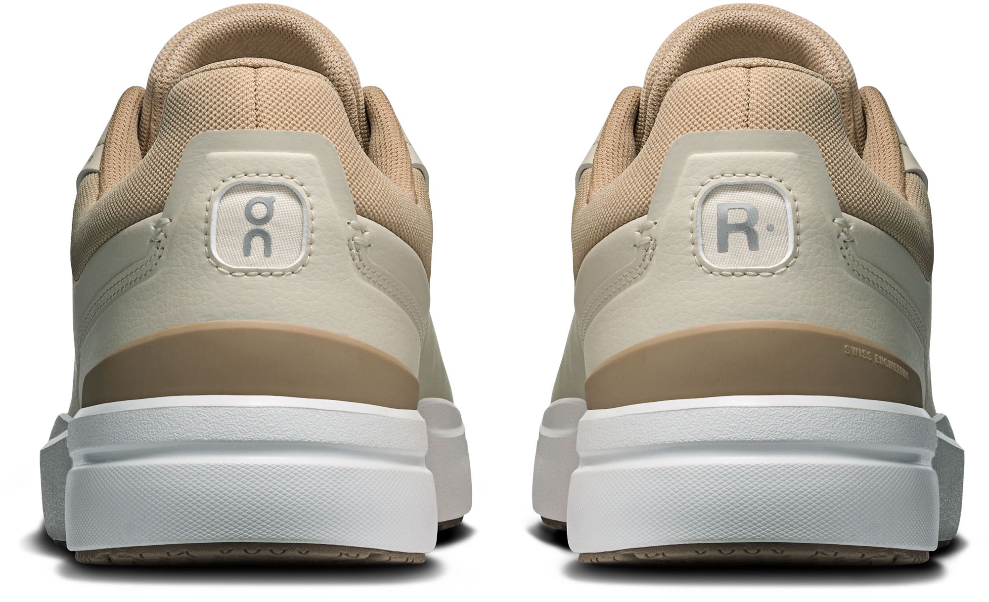 On Men's THE ROGER Advantage Shoes product image