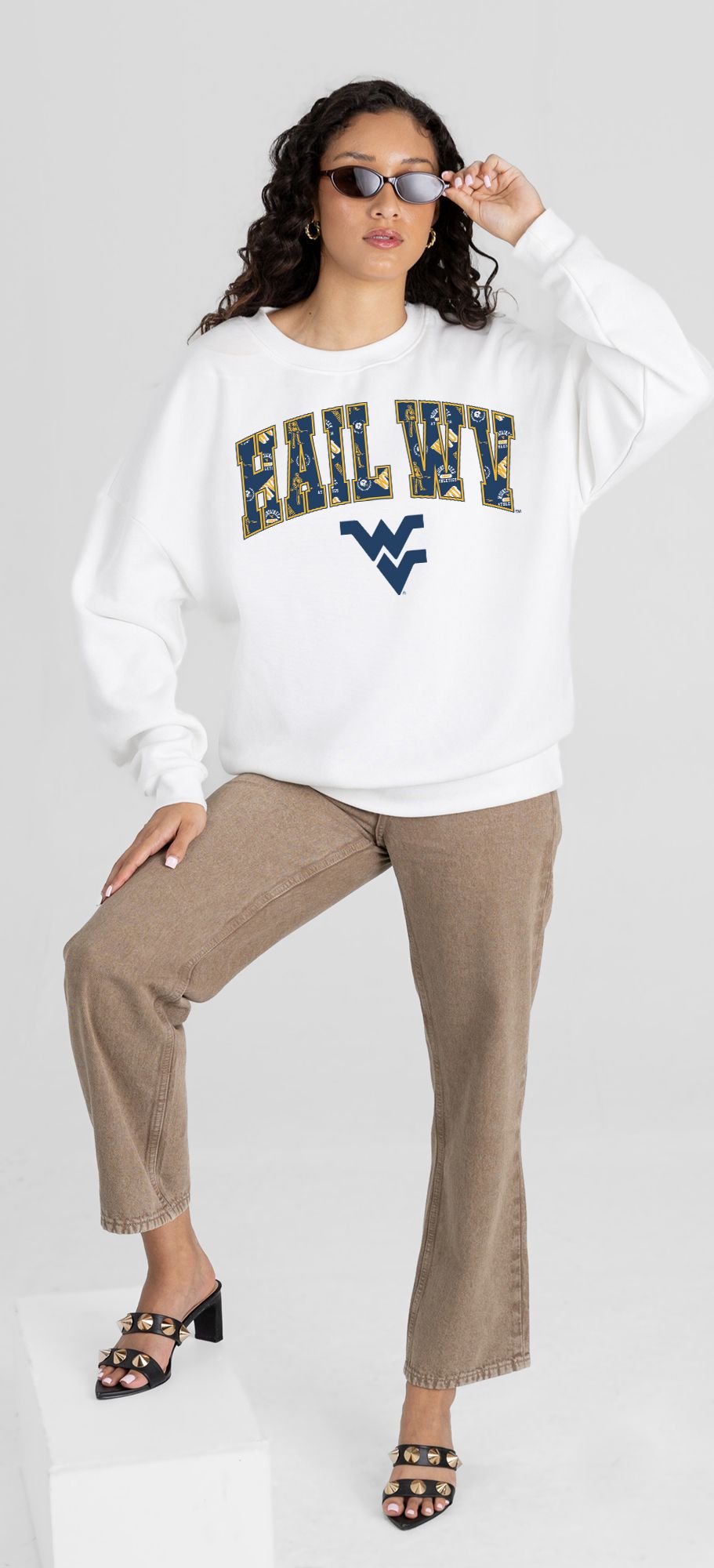 Gameday Couture Women's West Virginia Mountaineers White Fleece Drop Shoulder Crewneck Sweatshirt product image
