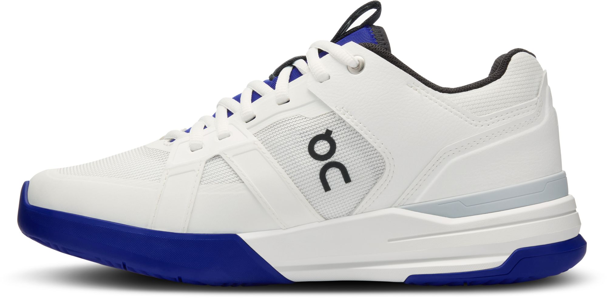 On Women's THE ROGER Clubhouse Pro Tennis Shoes product image