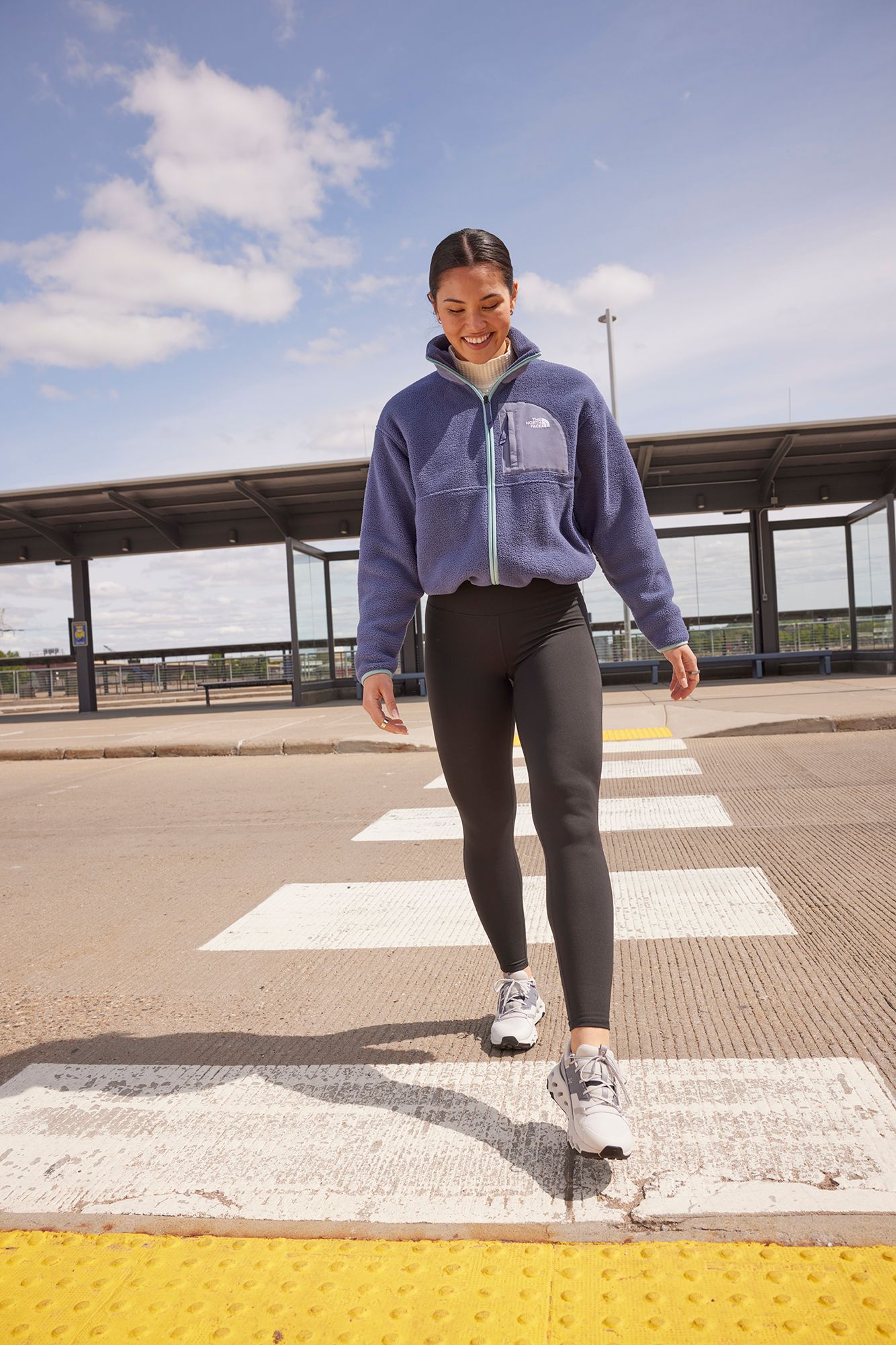 On Women's Cloudhorizon Hiking Shoes product image