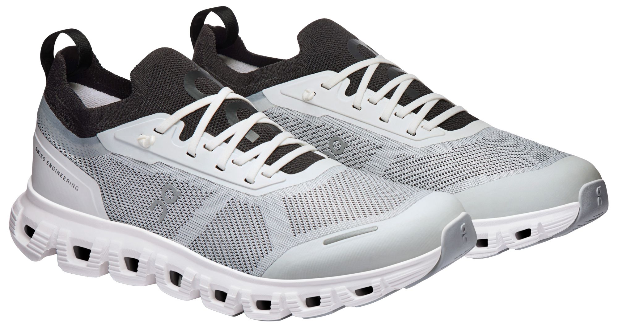 On Women's Cloud 6 Versa Shoes product image