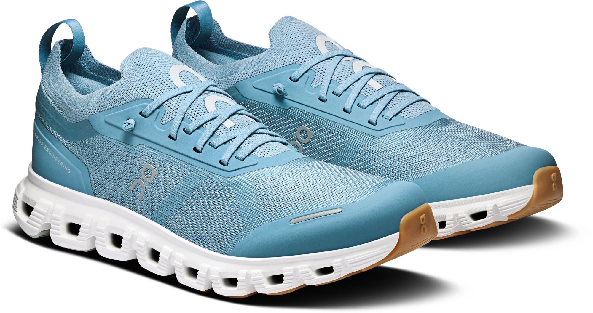 On Women's Cloud 6 Versa Shoes product image