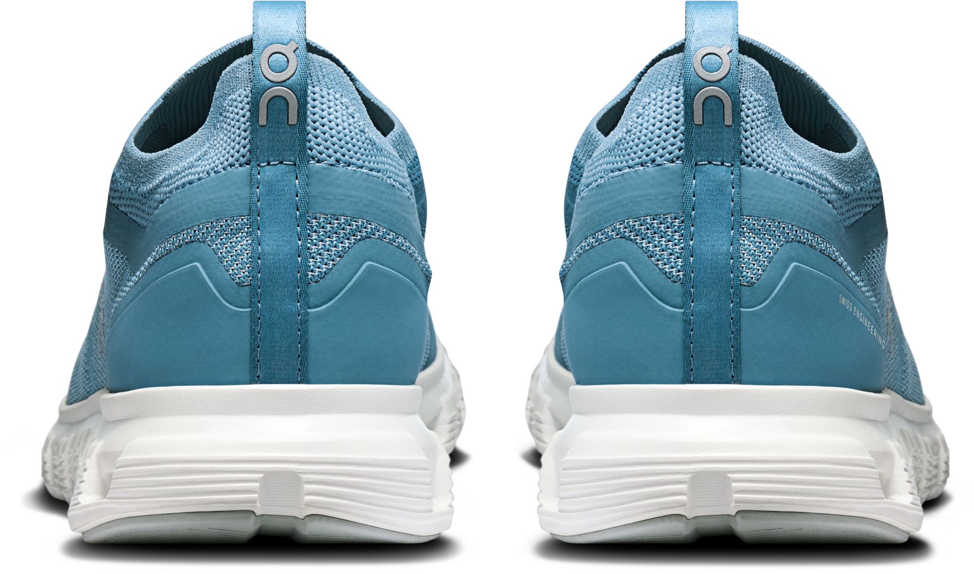 On Women's Cloud 6 Versa Shoes product image