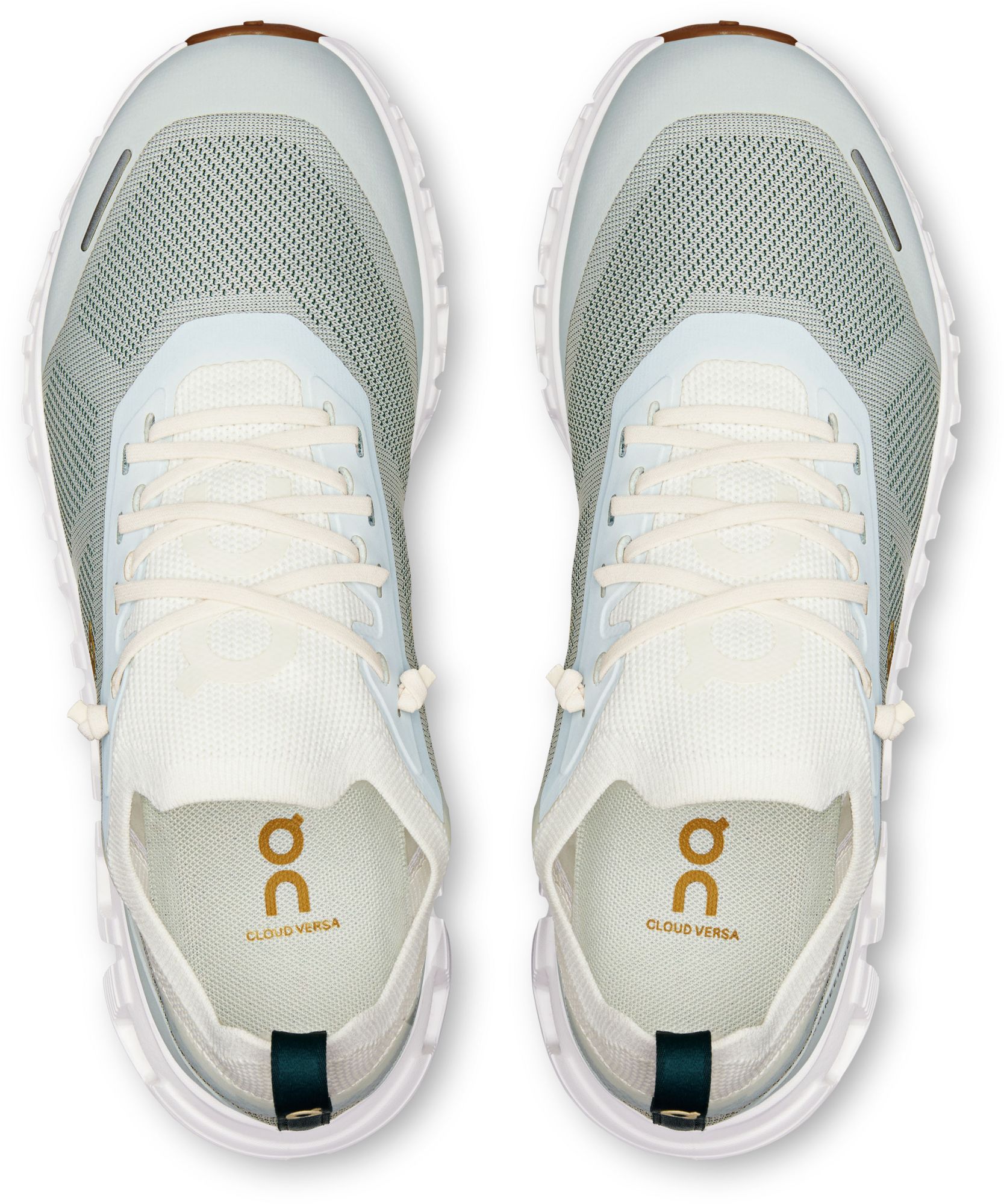 On Women's Cloud 6 Versa Shoes product image