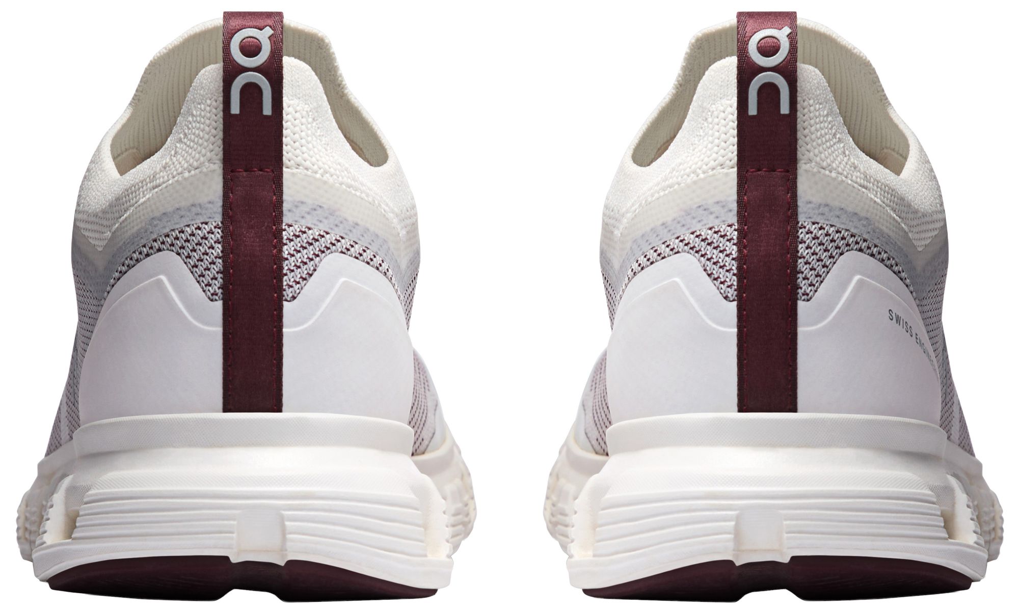 On Women's Cloud 6 Versa Shoes product image