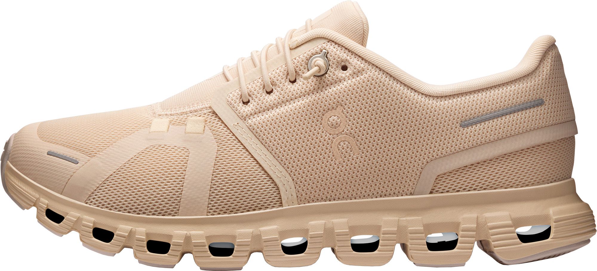 On Women's Cloud 6 Shoes product image