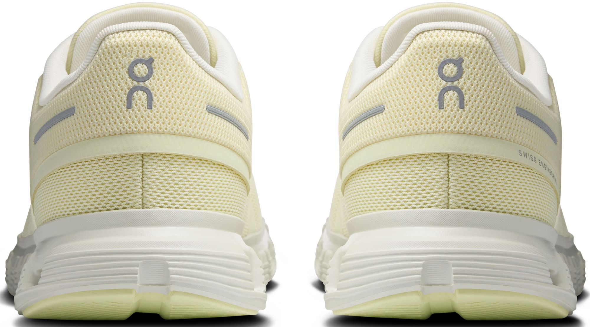 On Women's Cloud 6 Shoes product image