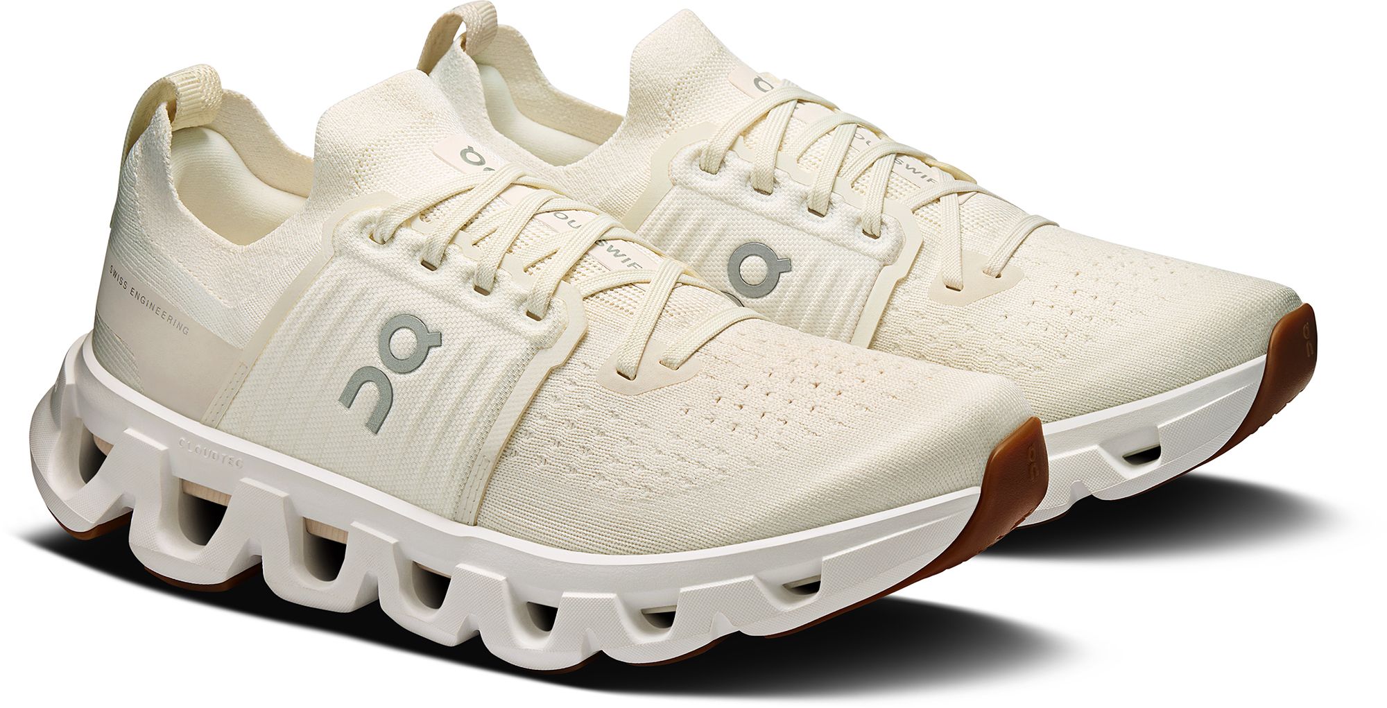 On Women's Cloudswift 4 Running Shoes product image