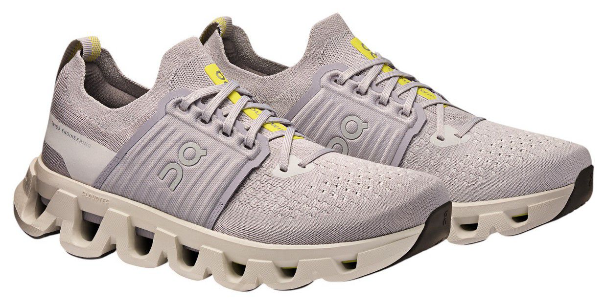 On Women's Cloudswift 4 Running Shoes product image