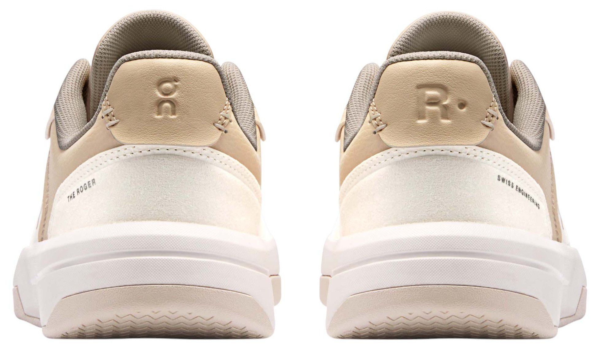 On Women's THE ROGER Clubhouse Shoes product image