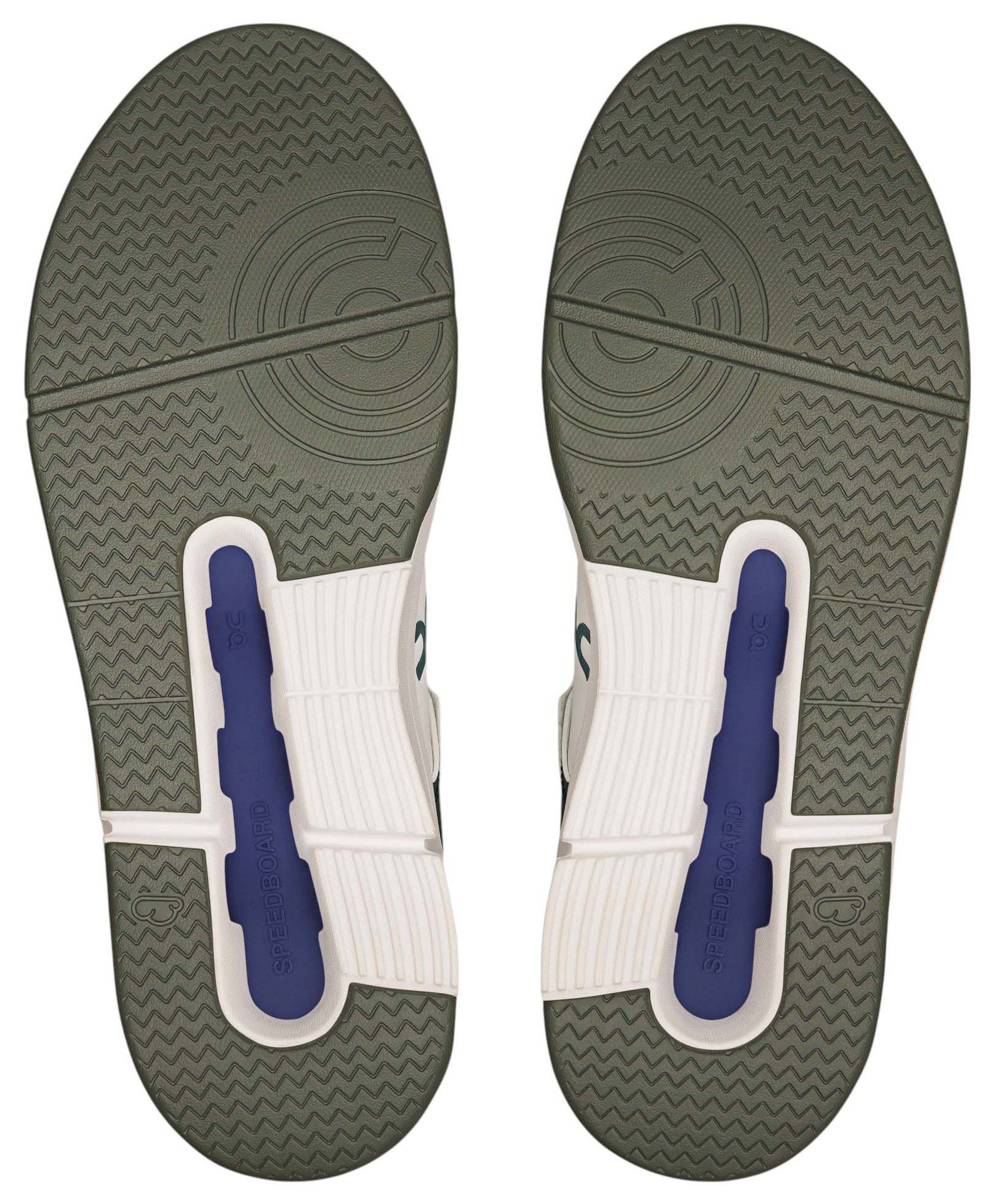 On Women's THE ROGER Clubhouse Shoes product image