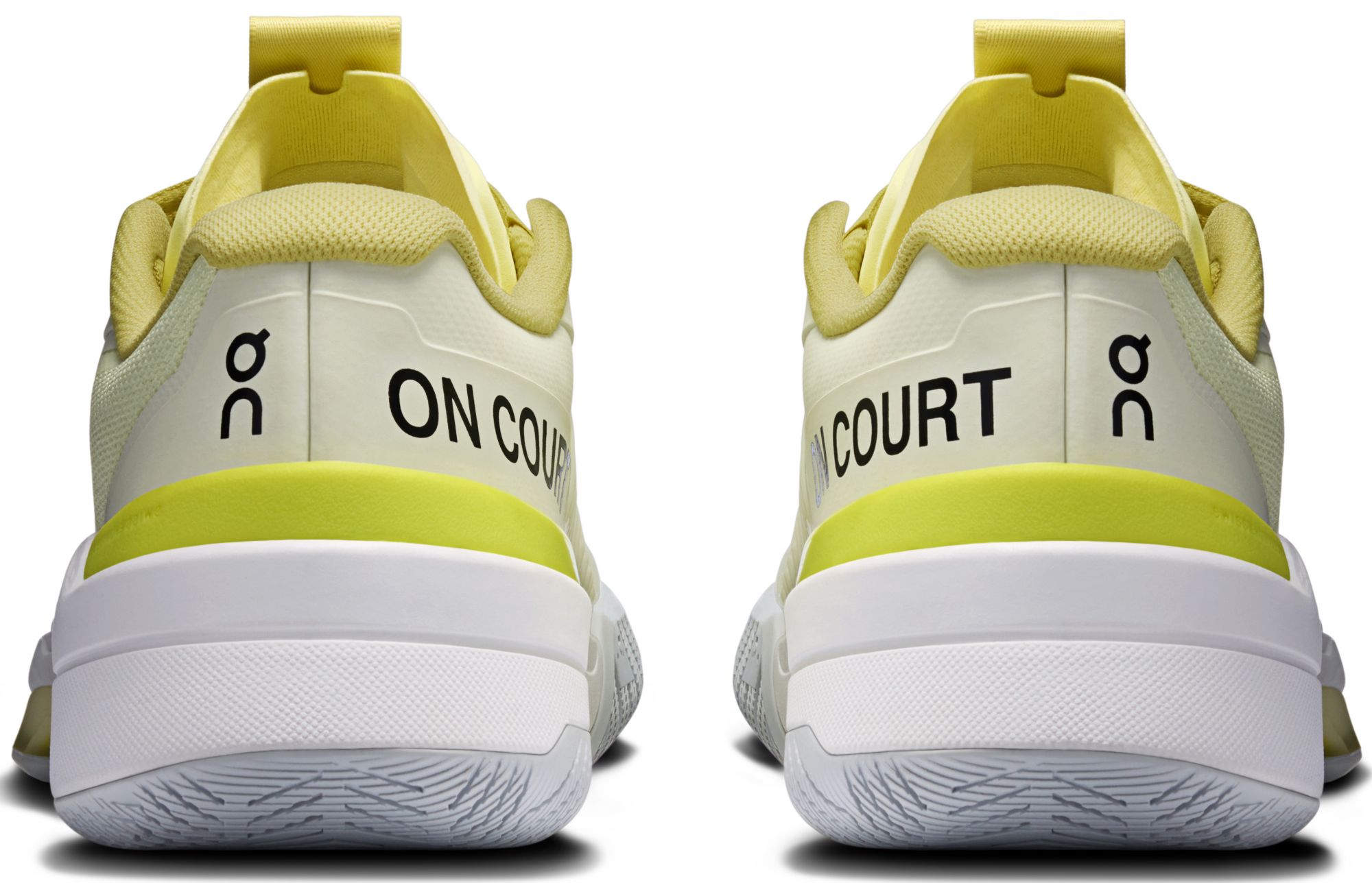 On Women's THE ROGER Pro Fire Tennis Shoes product image
