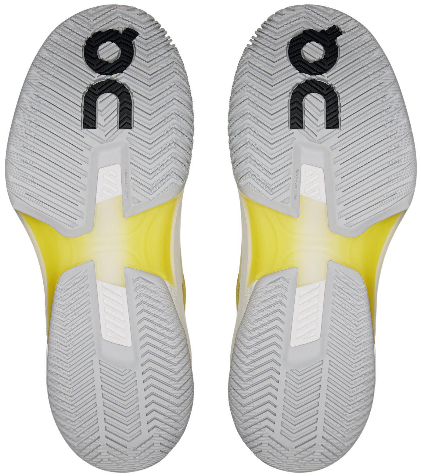 On Women's THE ROGER Pro Fire Tennis Shoes product image